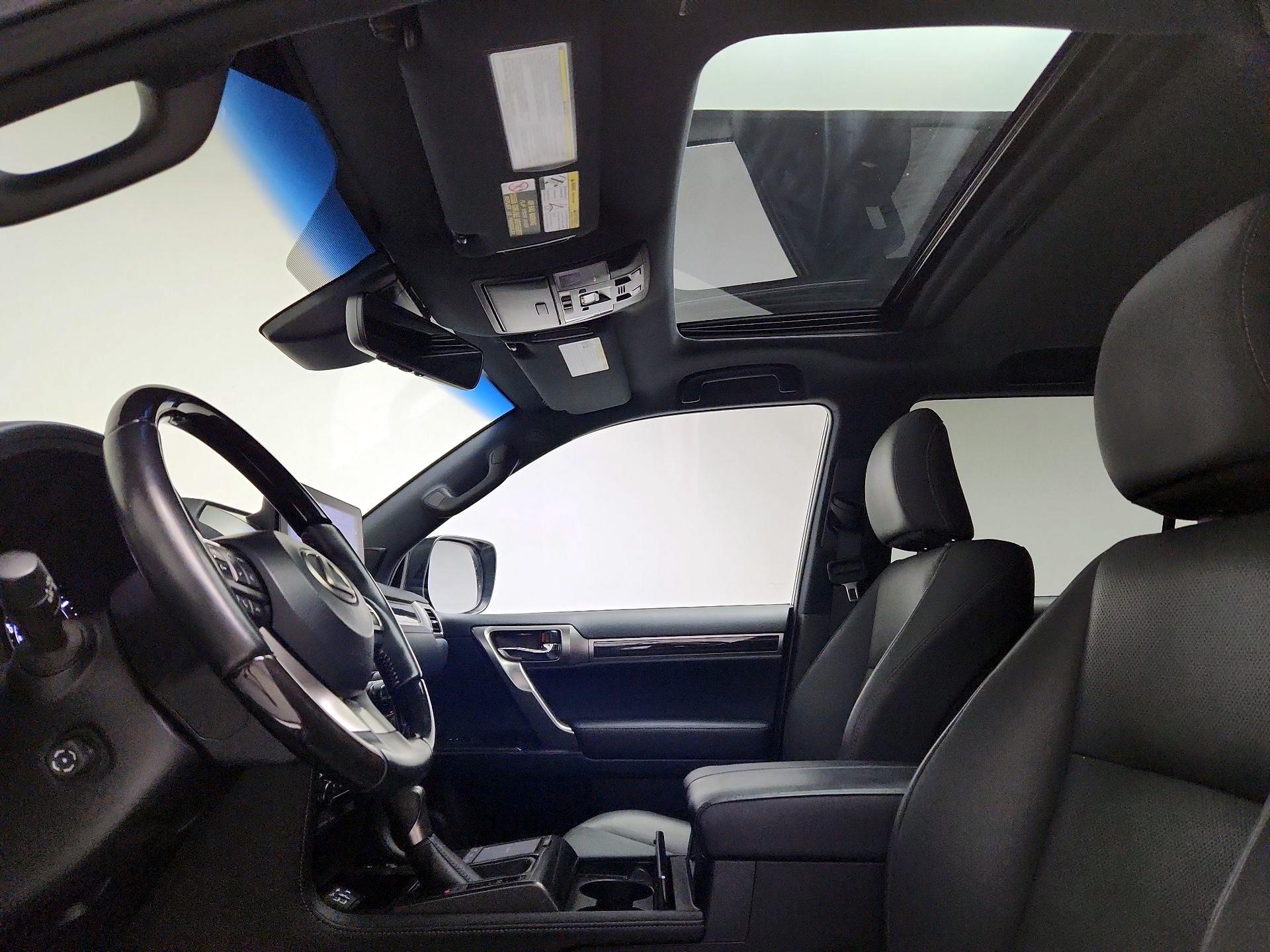Thumbnail: 2023 Lexus GX - 20