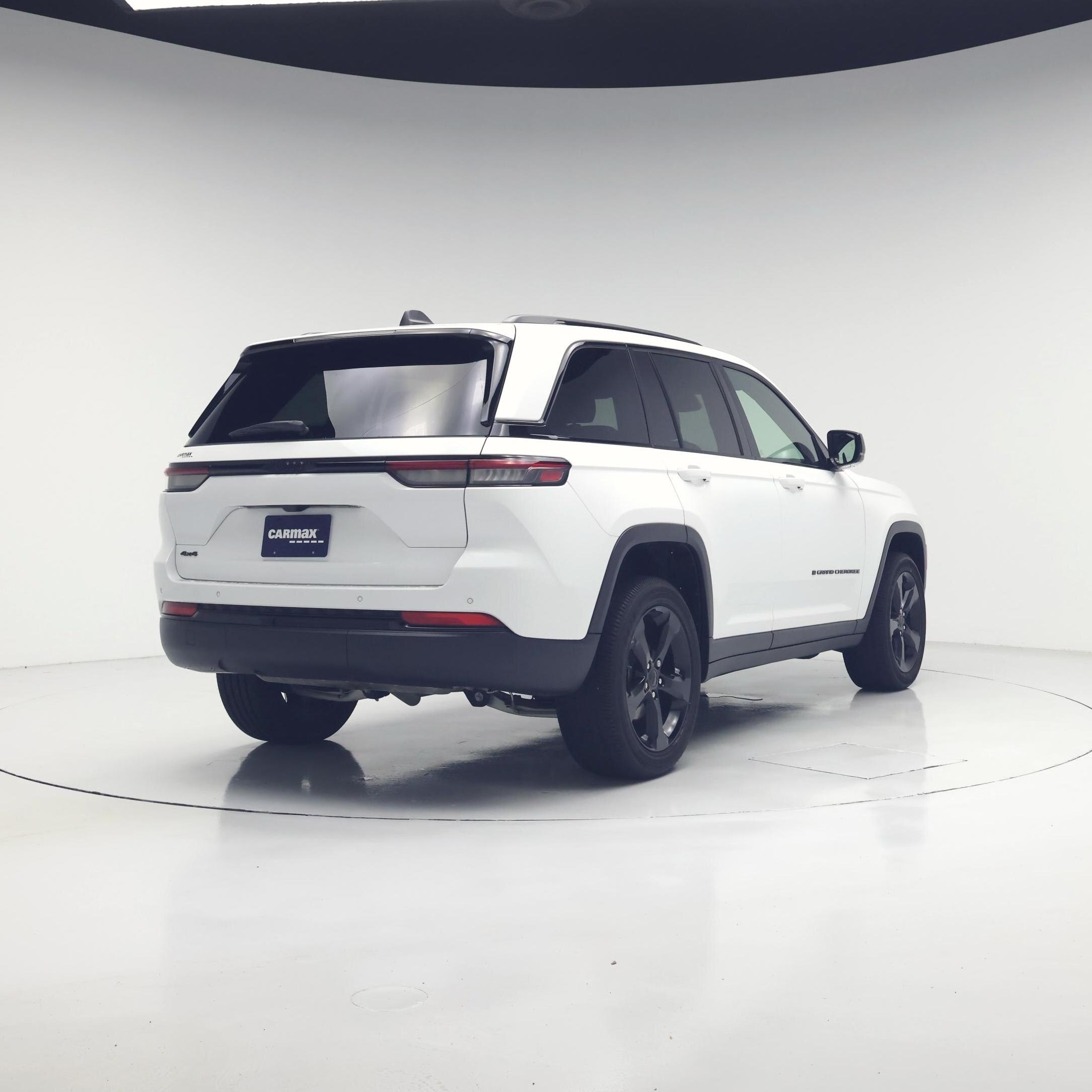 Thumbnail: 2025 Jeep Grand Cherokee - 8