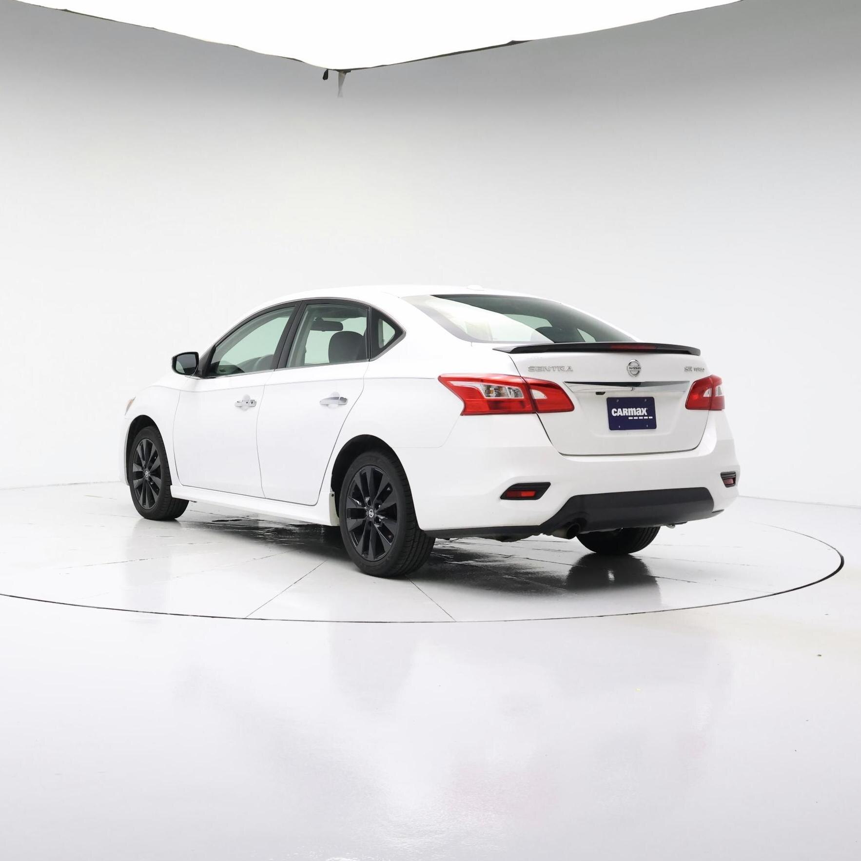 Thumbnail: 2017 Nissan Sentra - 2