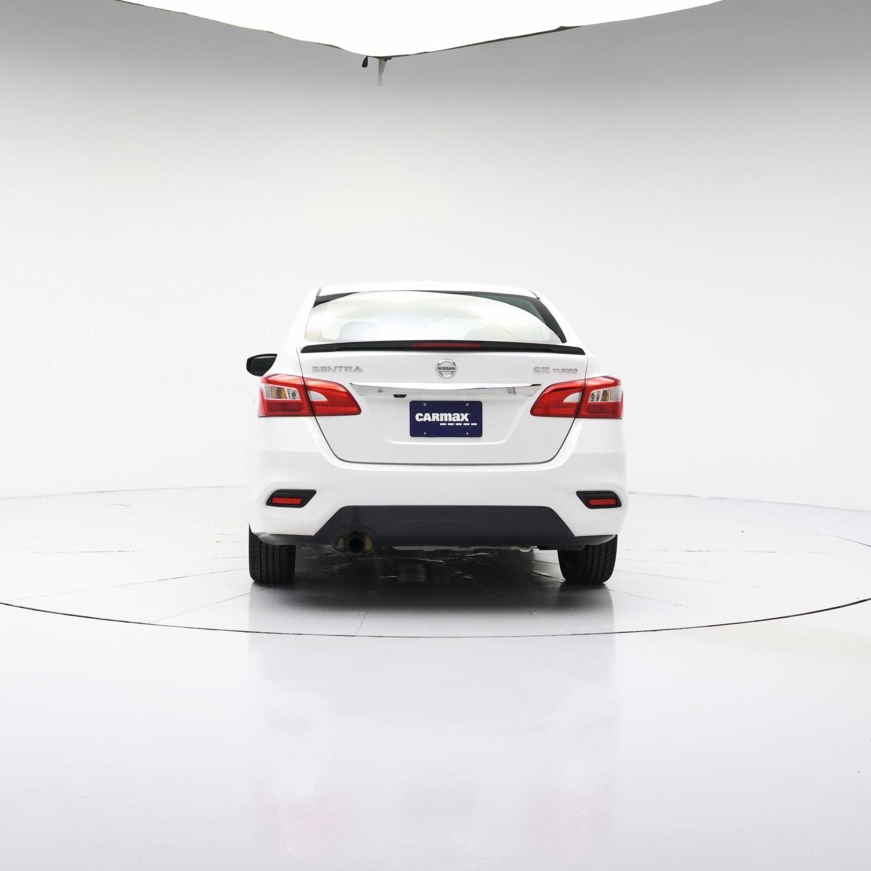 Thumbnail: 2017 Nissan Sentra - 6