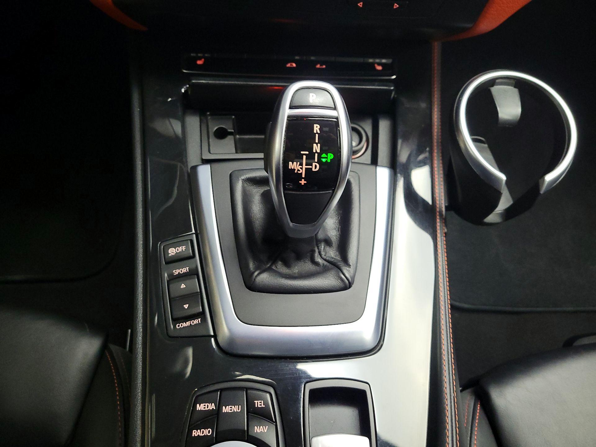 Thumbnail: 2015 BMW Z4 - 17