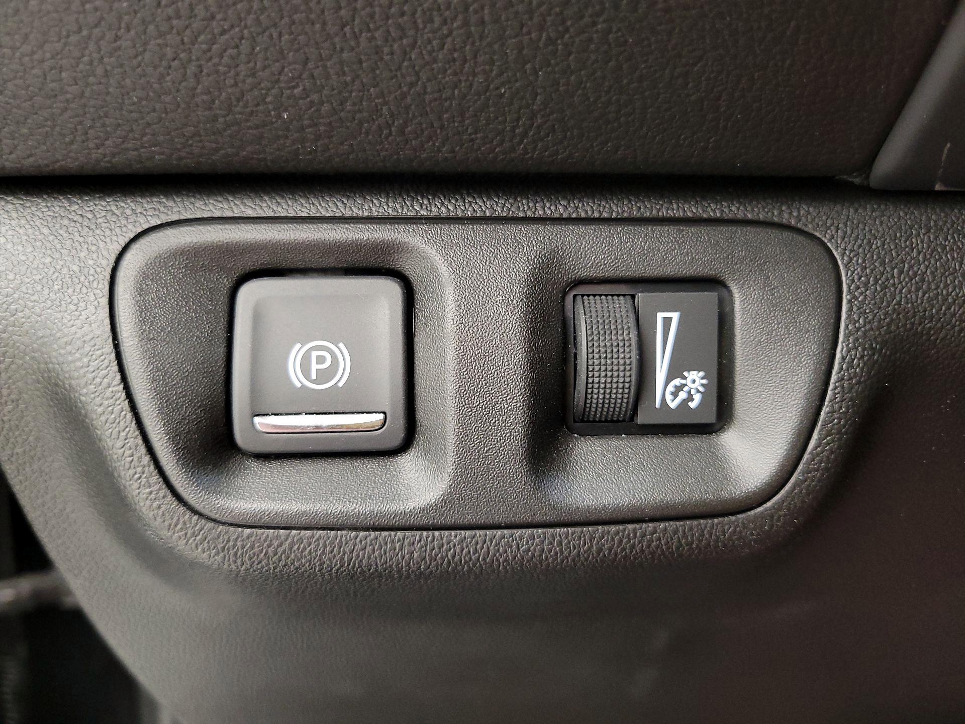 Thumbnail: 2021 GMC Acadia - 13