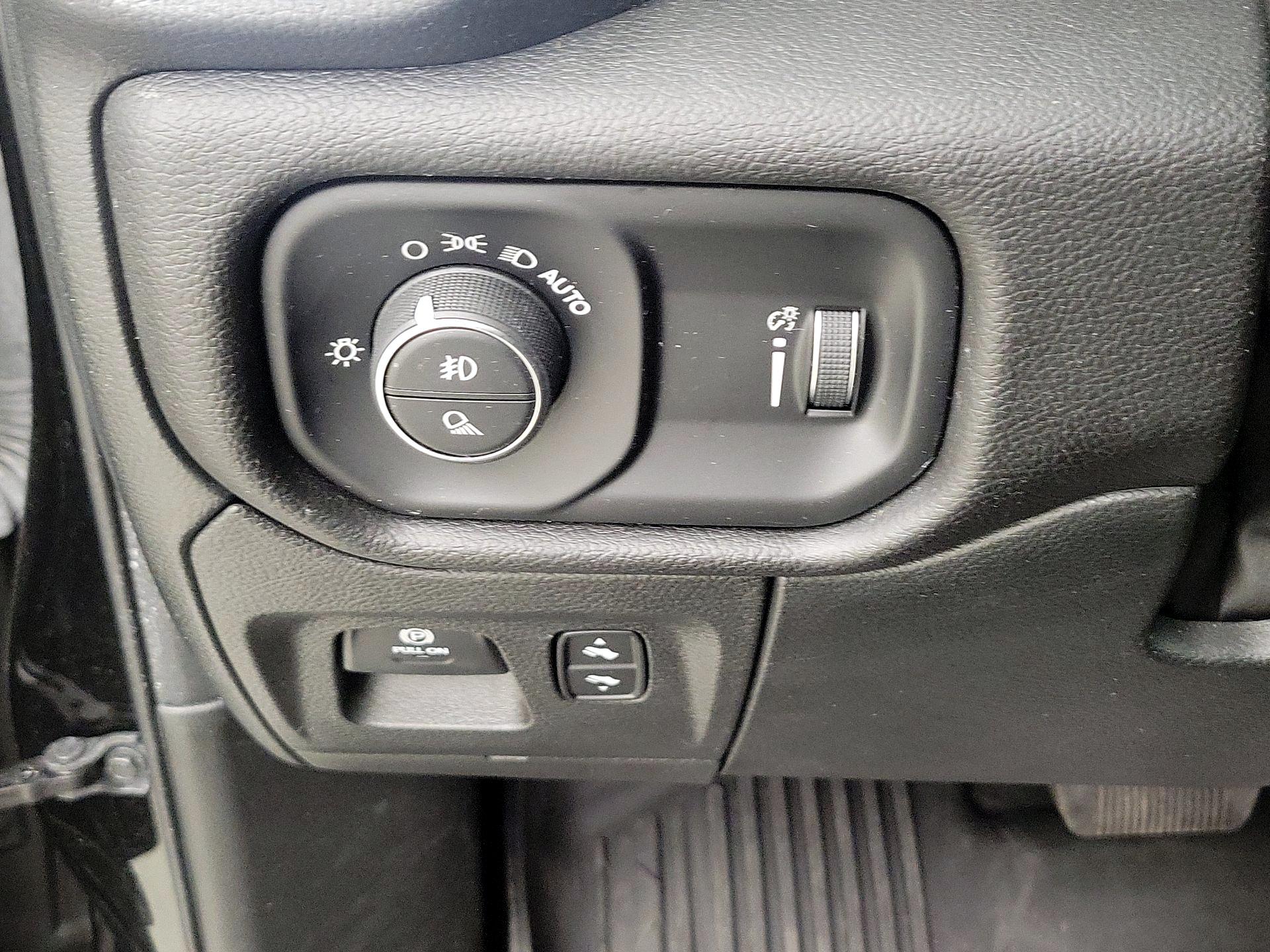 Thumbnail: 2023 RAM 1500 - 13