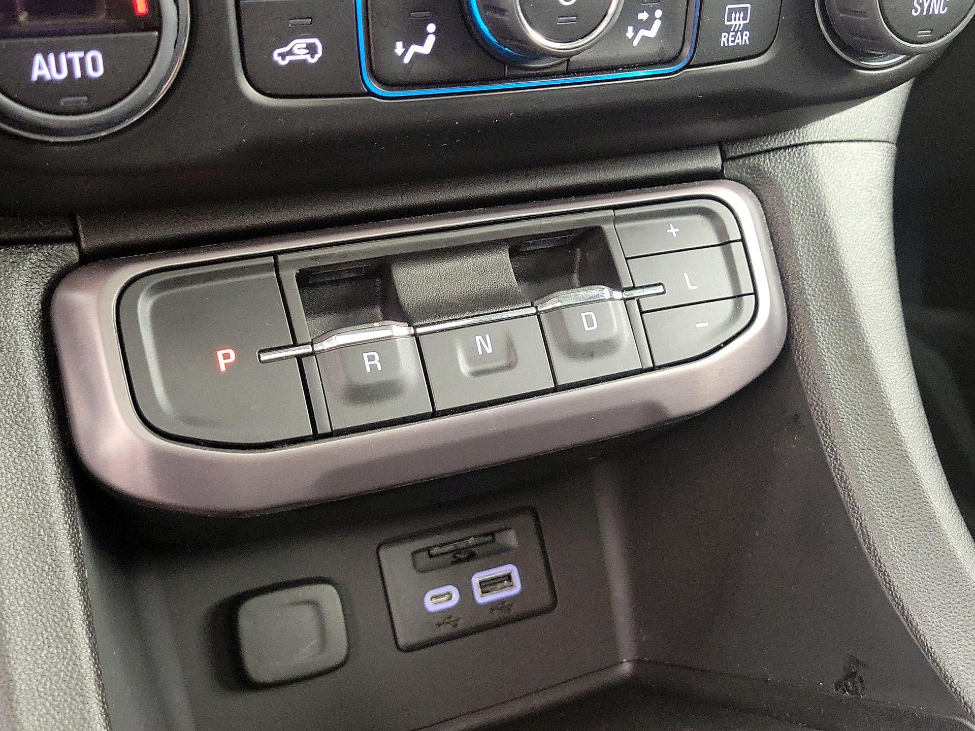 Thumbnail: 2022 GMC Acadia - 18