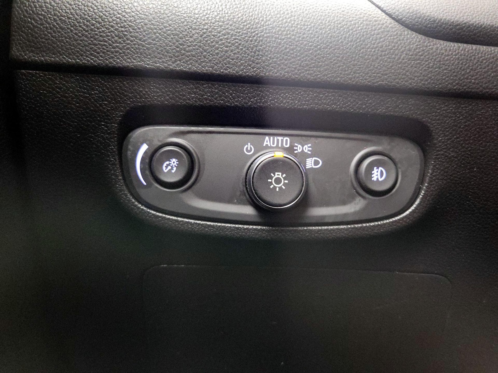 2021 Buick Encore GX Select - Photo 14
