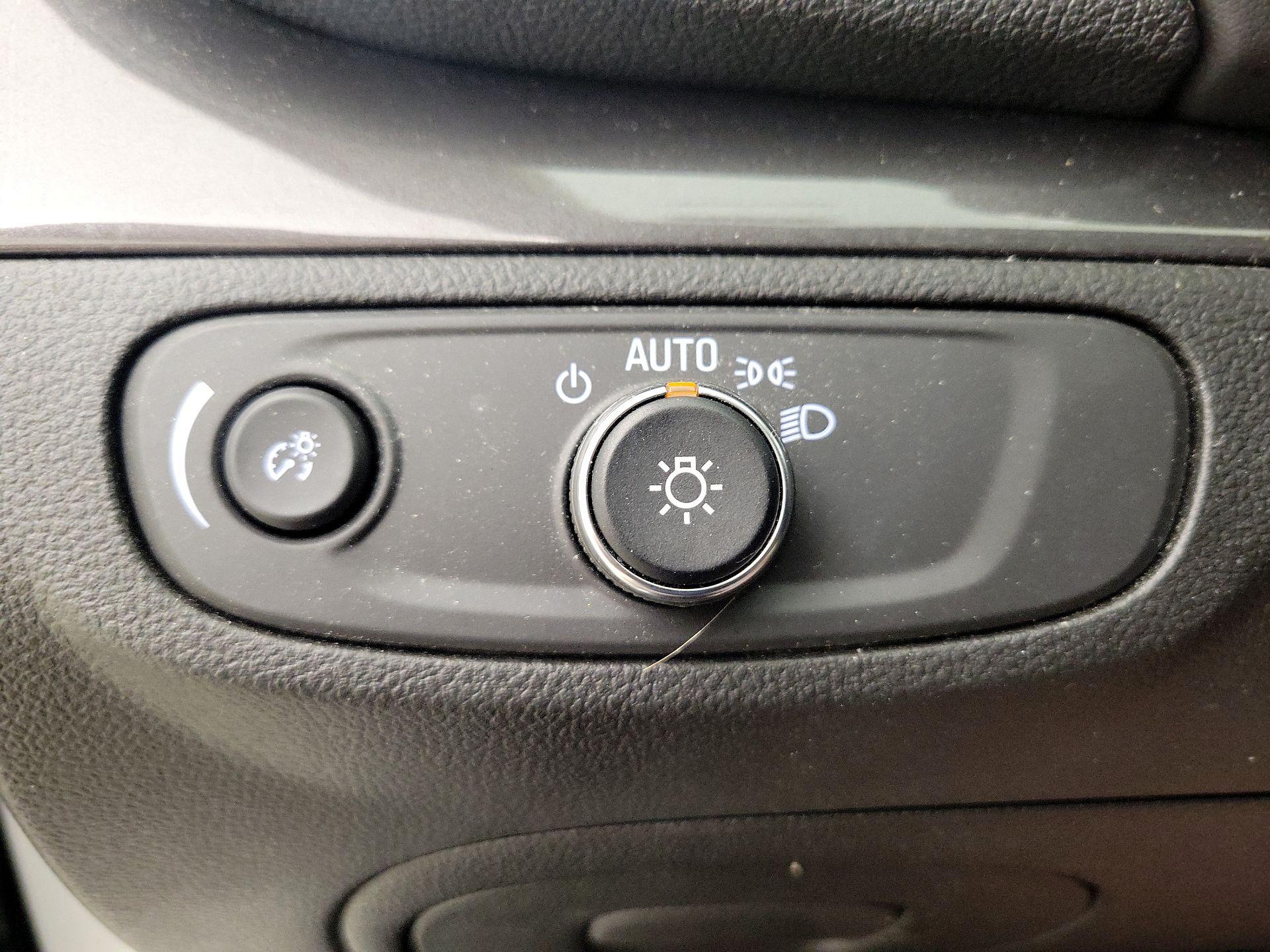 Thumbnail: 2021 Buick Encore - 13