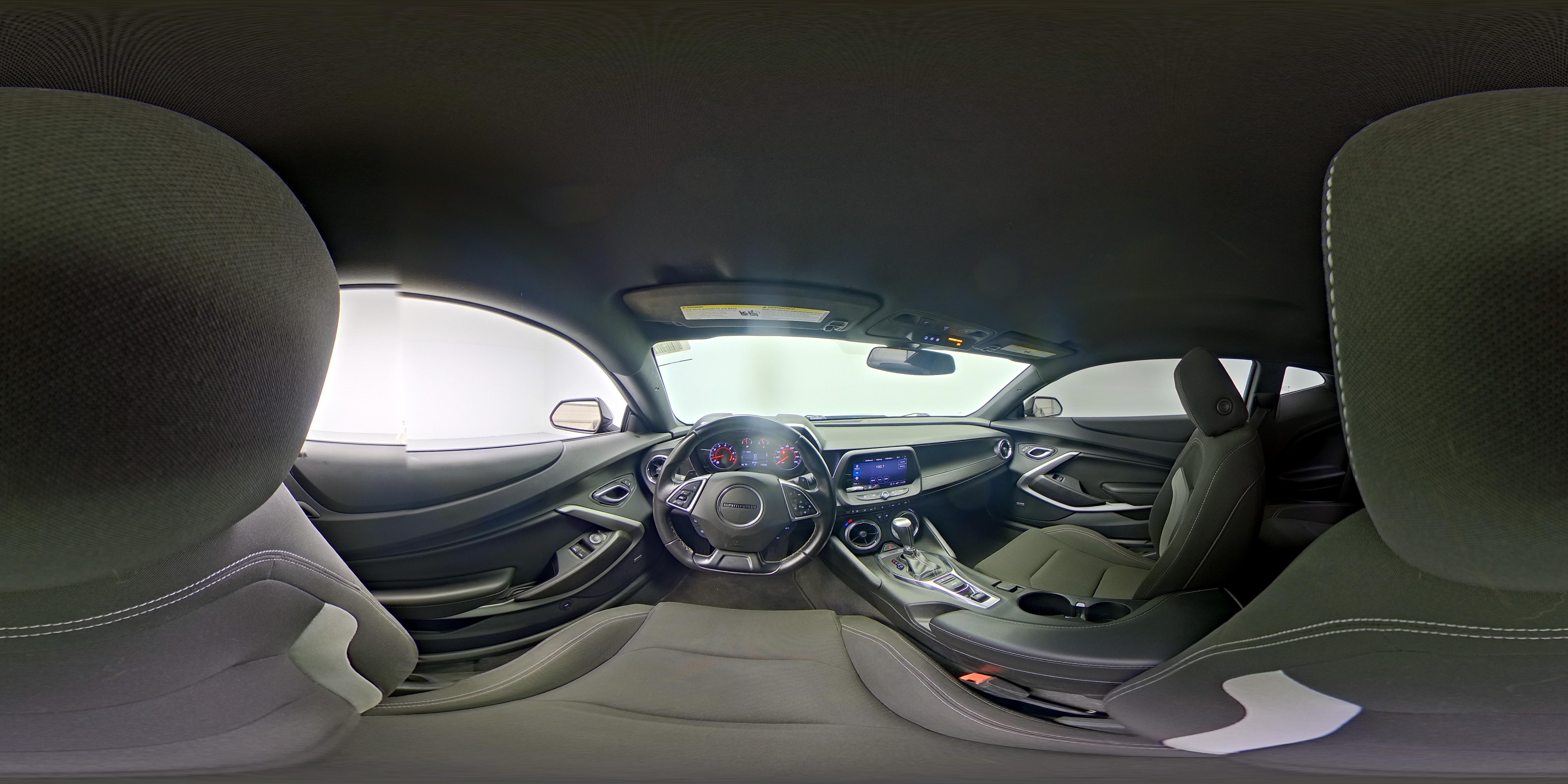 2021 Chevrolet Camaro LT1 - Photo 24