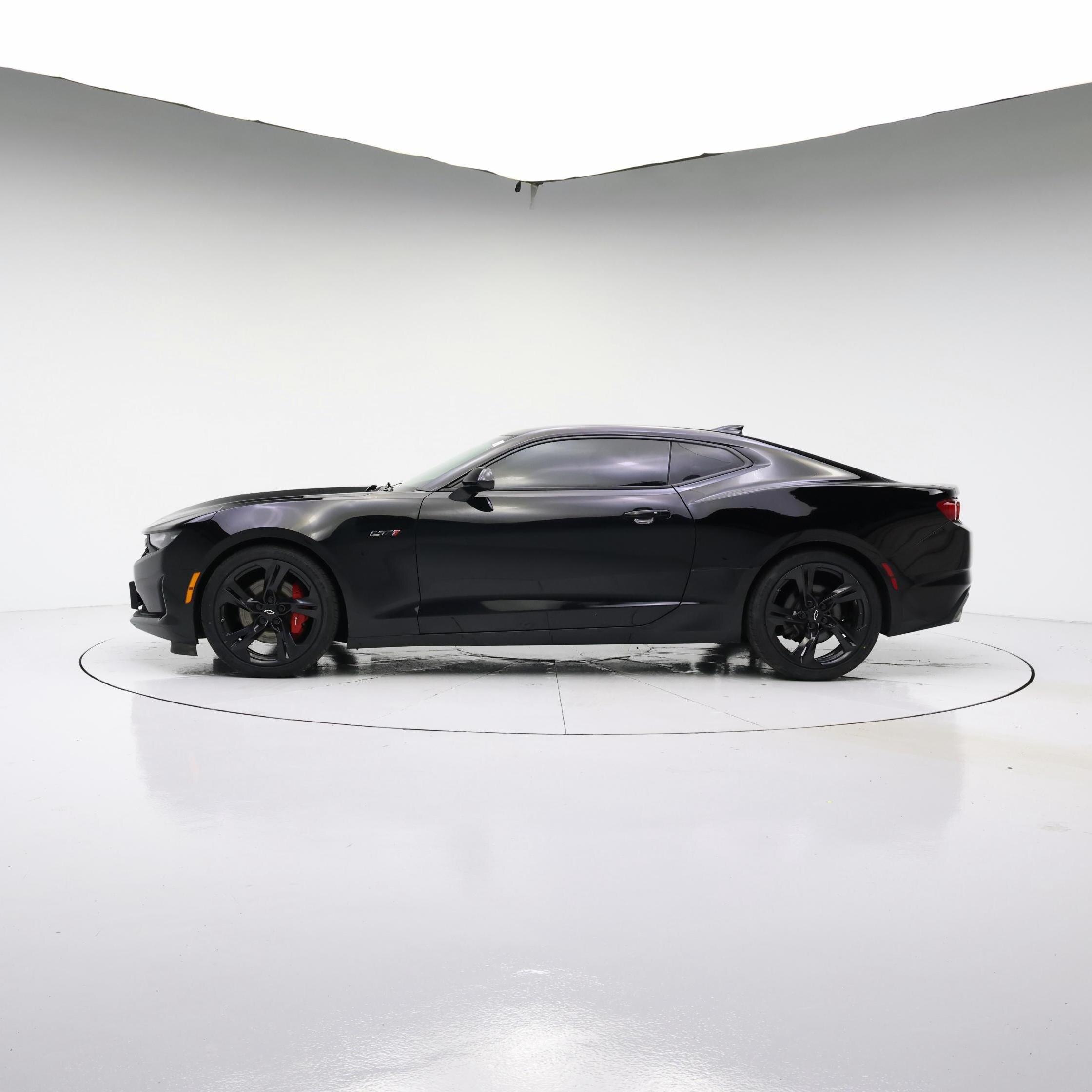Thumbnail: 2021 Chevrolet Camaro - 3