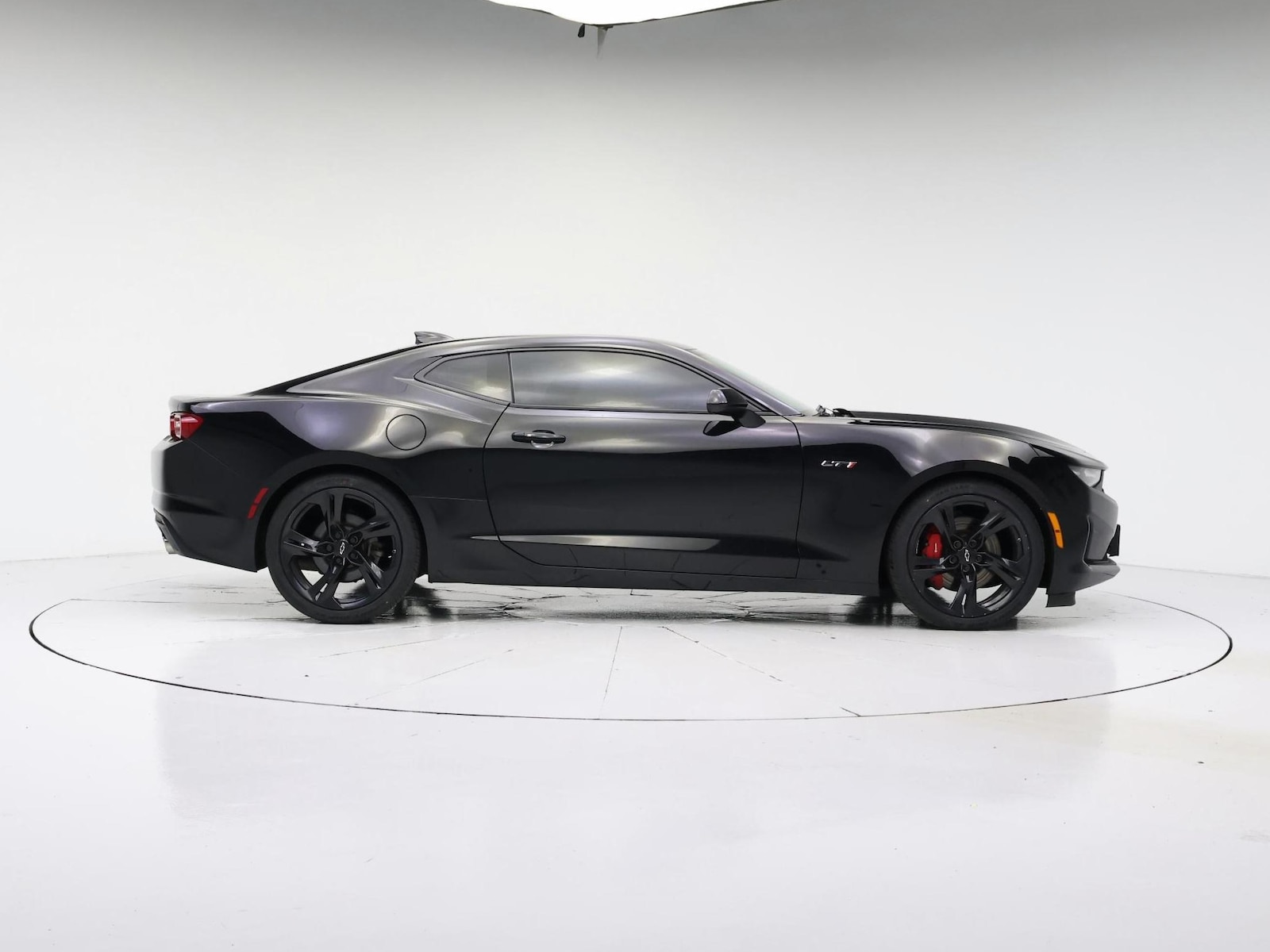 2021 Chevrolet Camaro LT1 - Photo 8