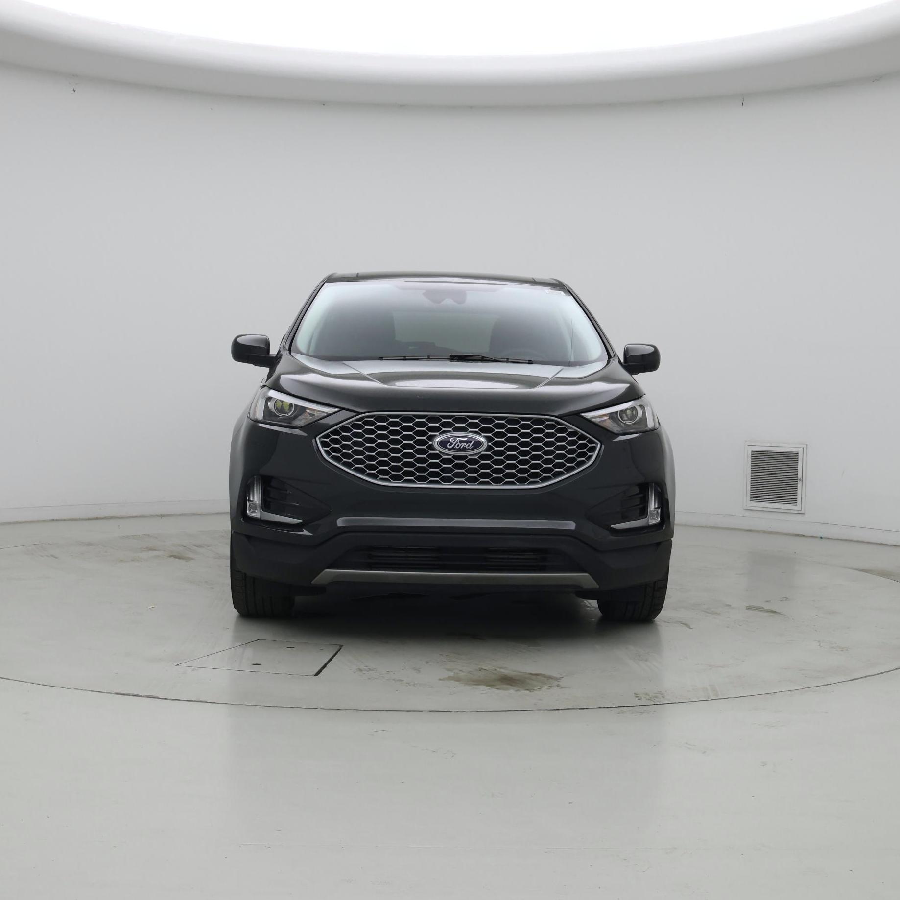 Thumbnail: 2023 Ford Edge - 5