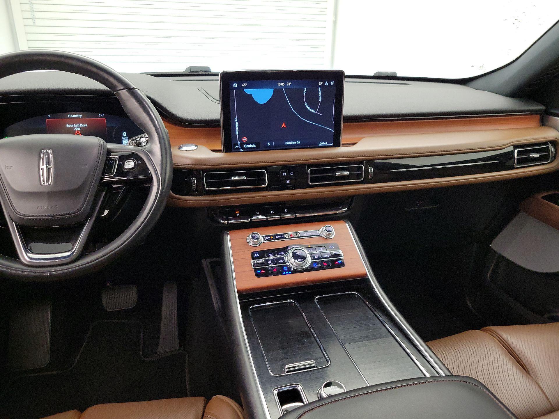 Thumbnail: 2020 Lincoln Aviator - 9