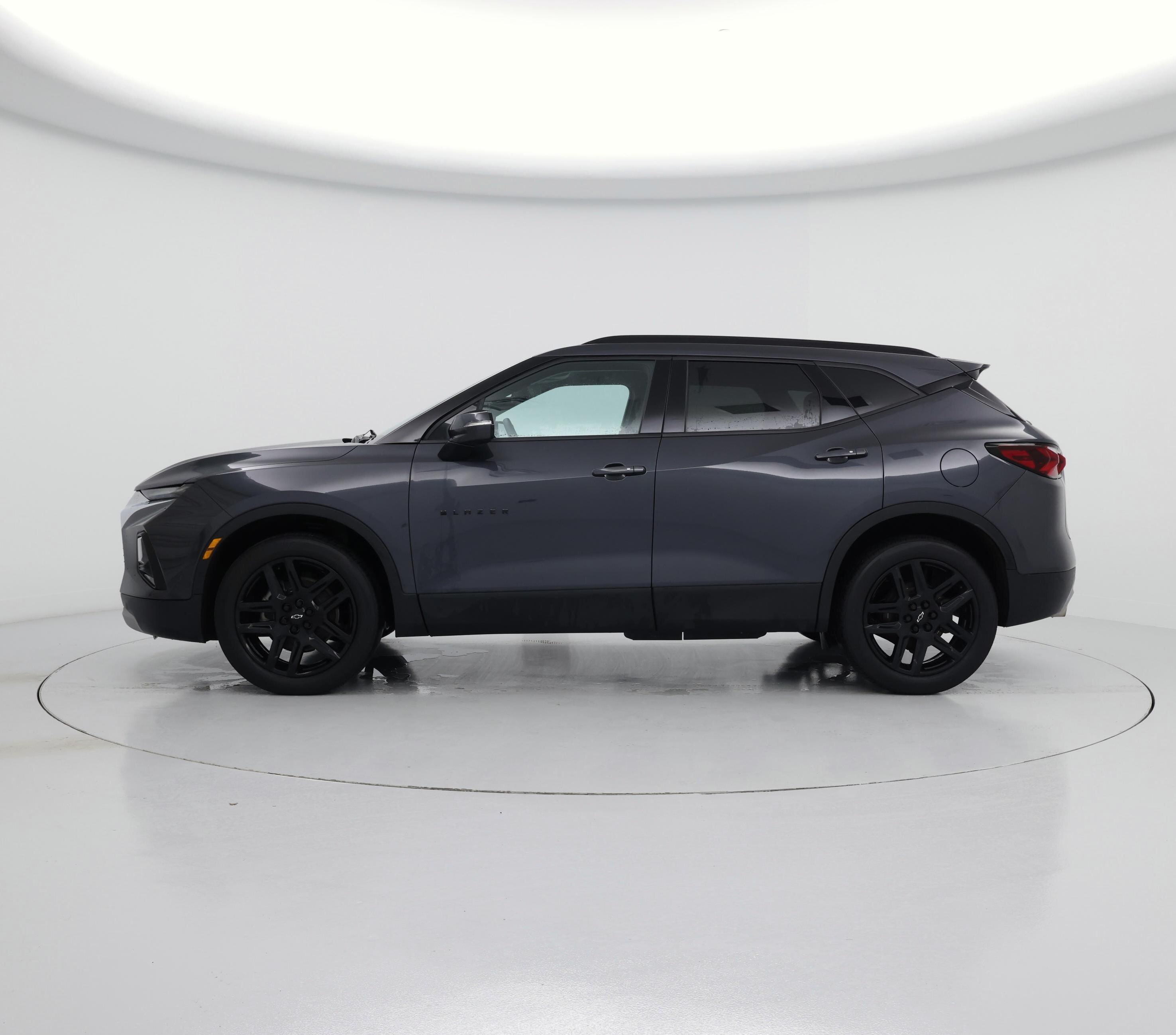 Thumbnail: 2022 Chevrolet Blazer - 3