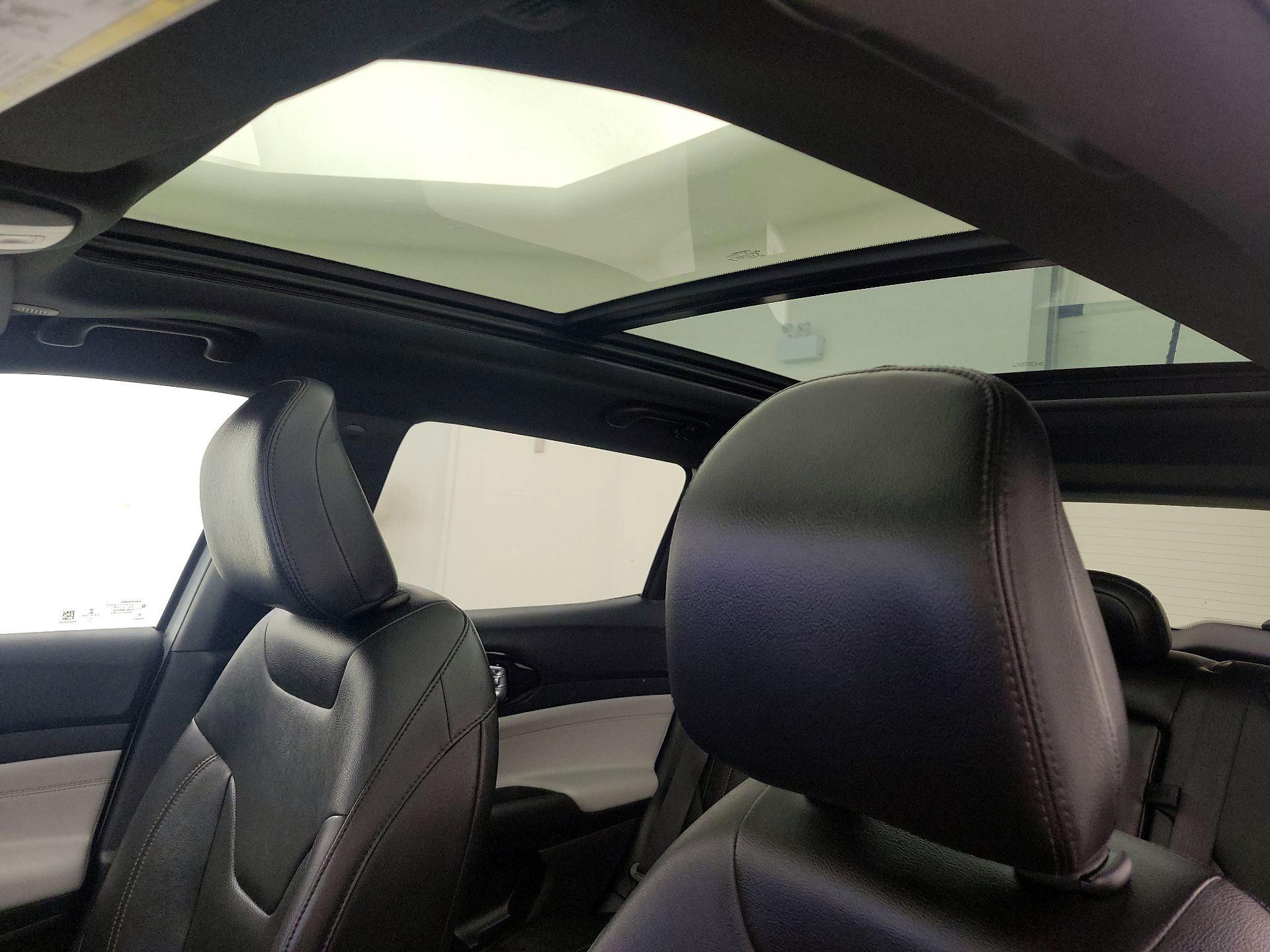 Thumbnail: 2023 Jeep Compass - 20