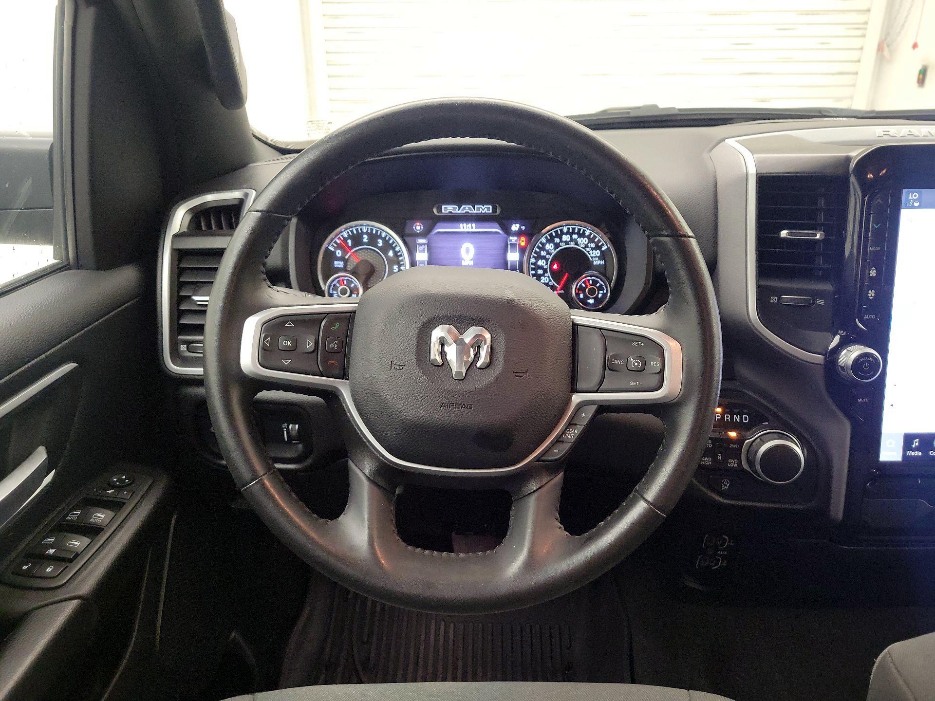 Thumbnail: 2023 RAM 1500 - 10