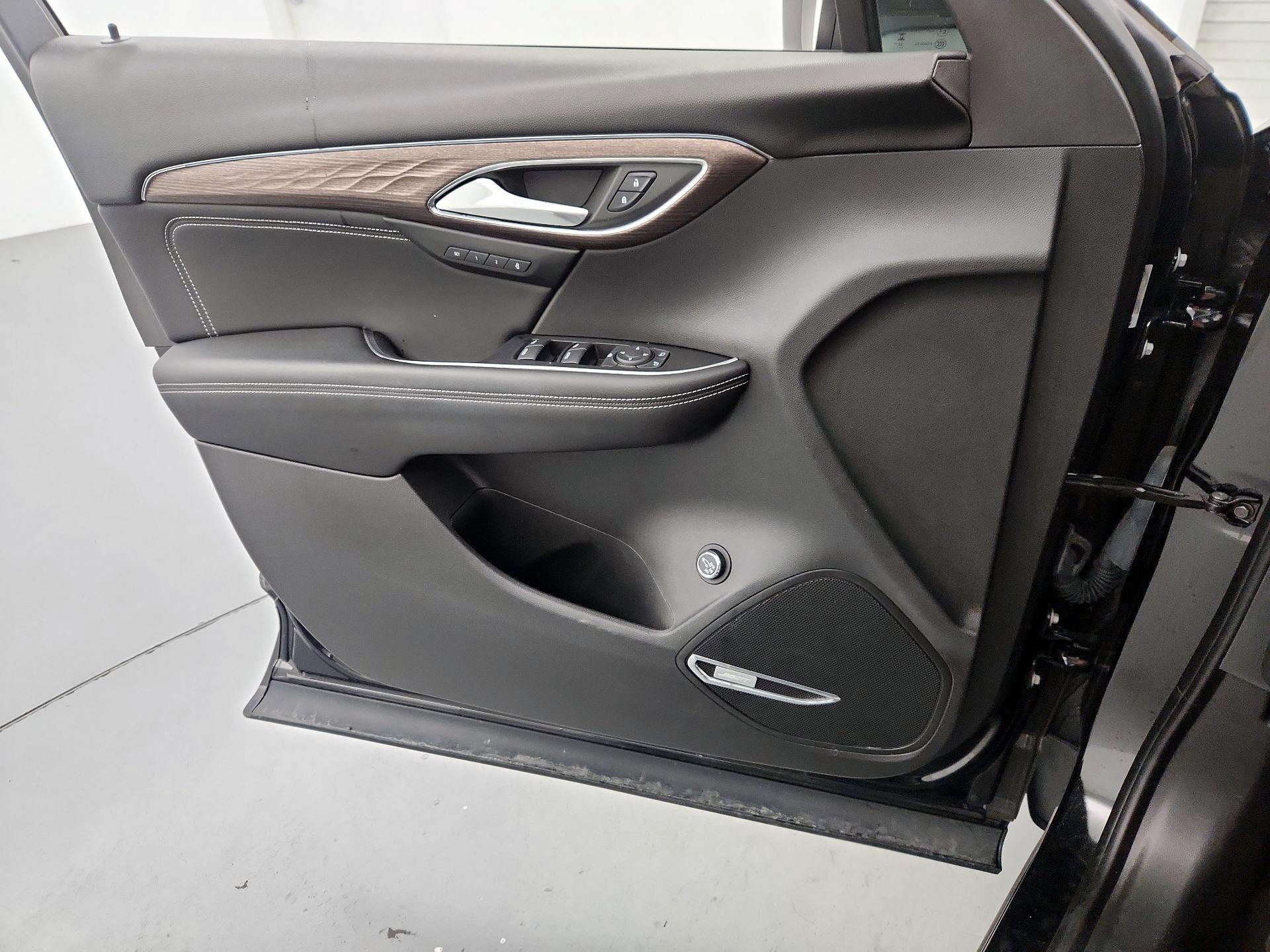 Thumbnail: 2023 Buick Envision - 12
