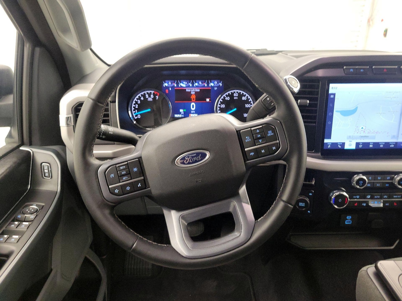 2023 Ford F-150 XLT - Photo 11