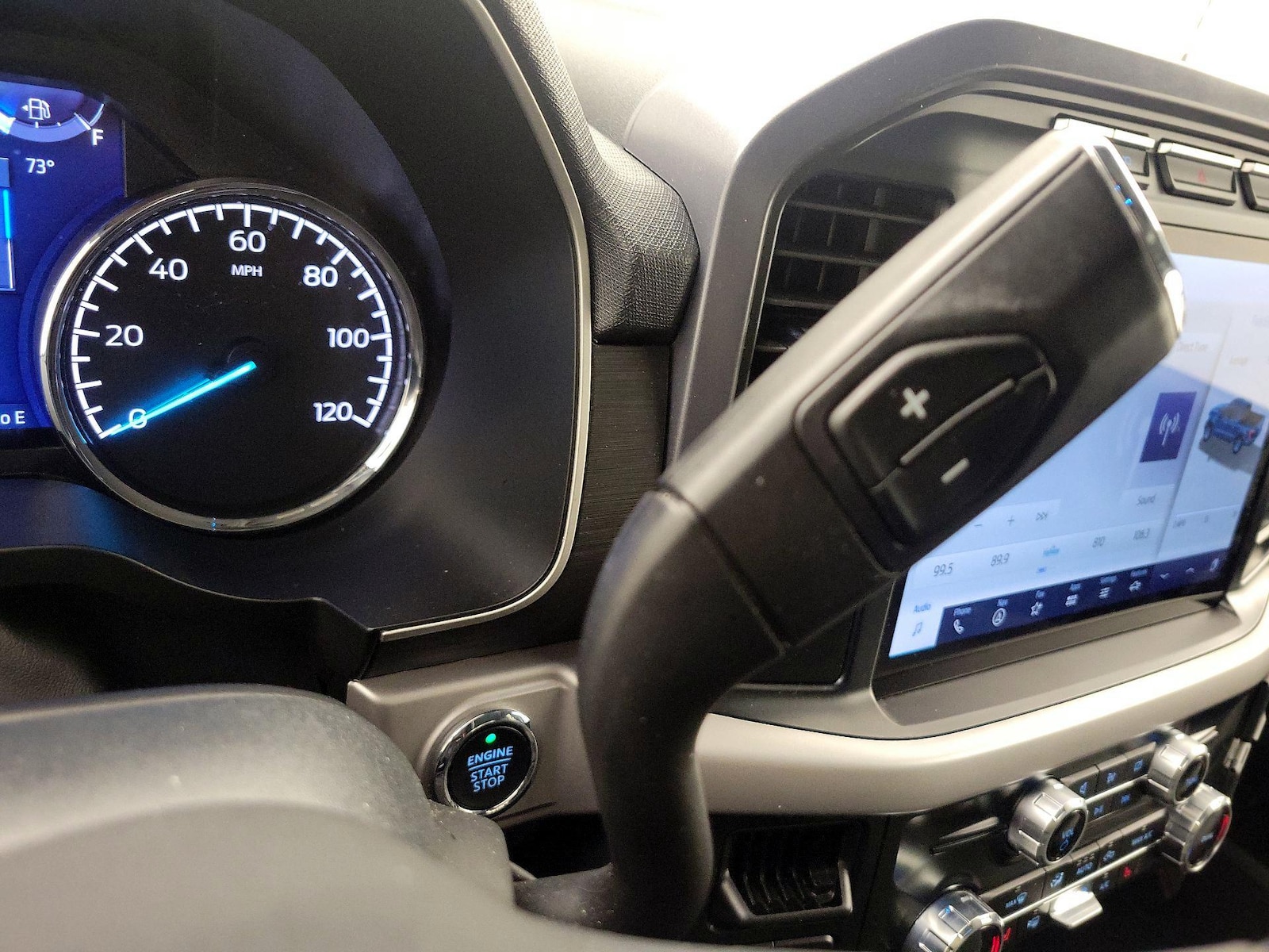 2023 Ford F-150 XLT - Photo 19