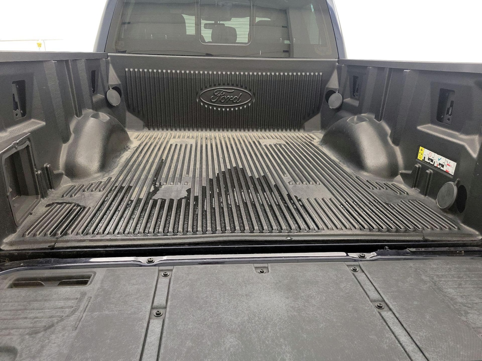 2023 Ford F-150 XLT - Photo 23