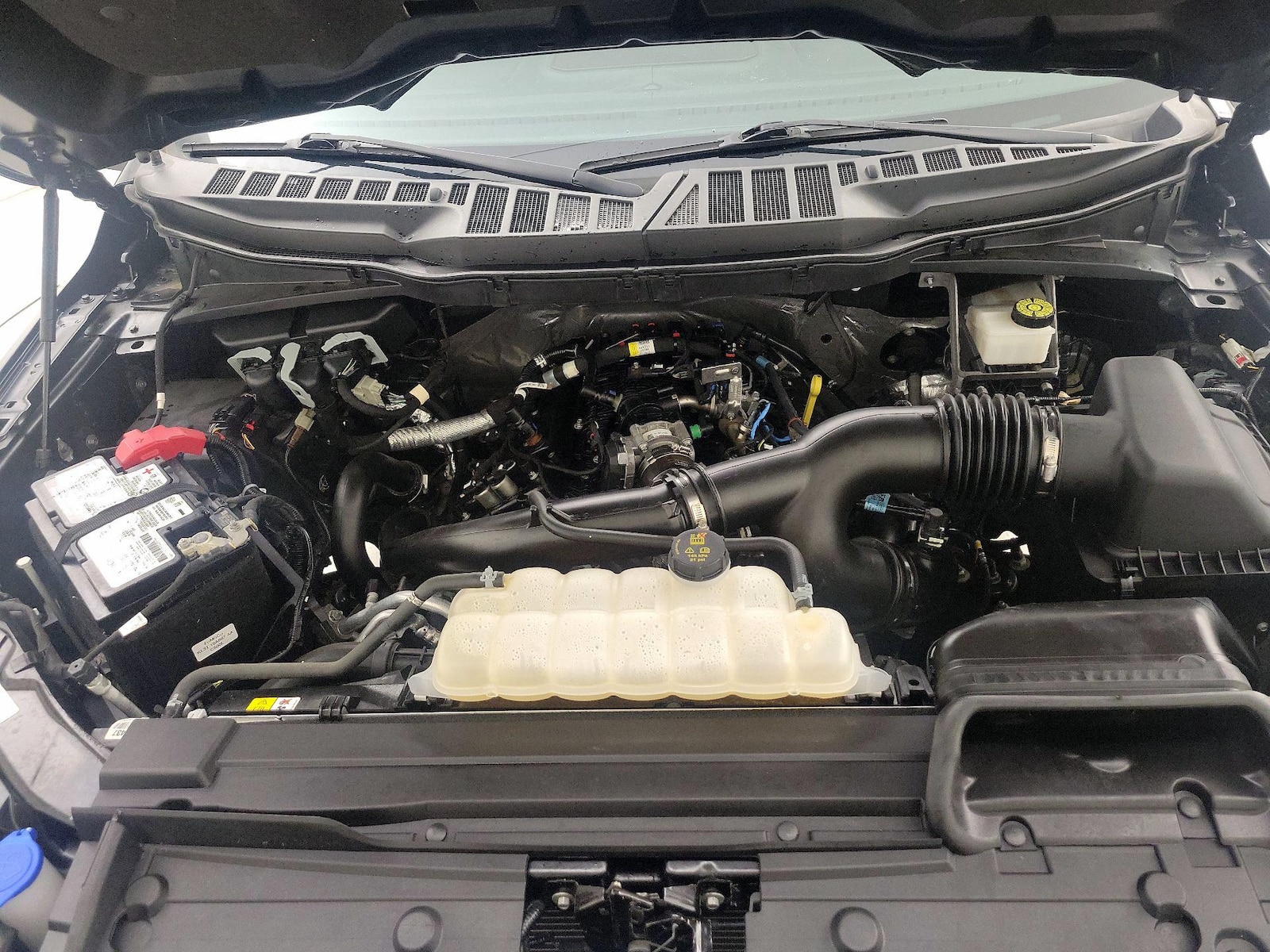 2023 Ford F-150 XLT - Photo 23
