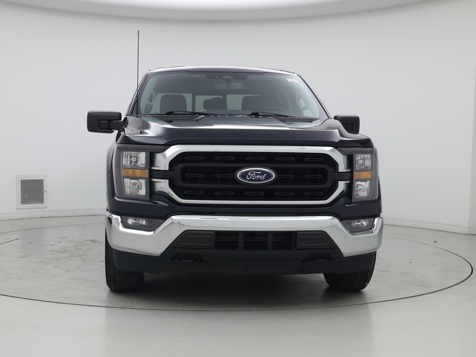 2023 Ford F-150 XLT - Photo 6