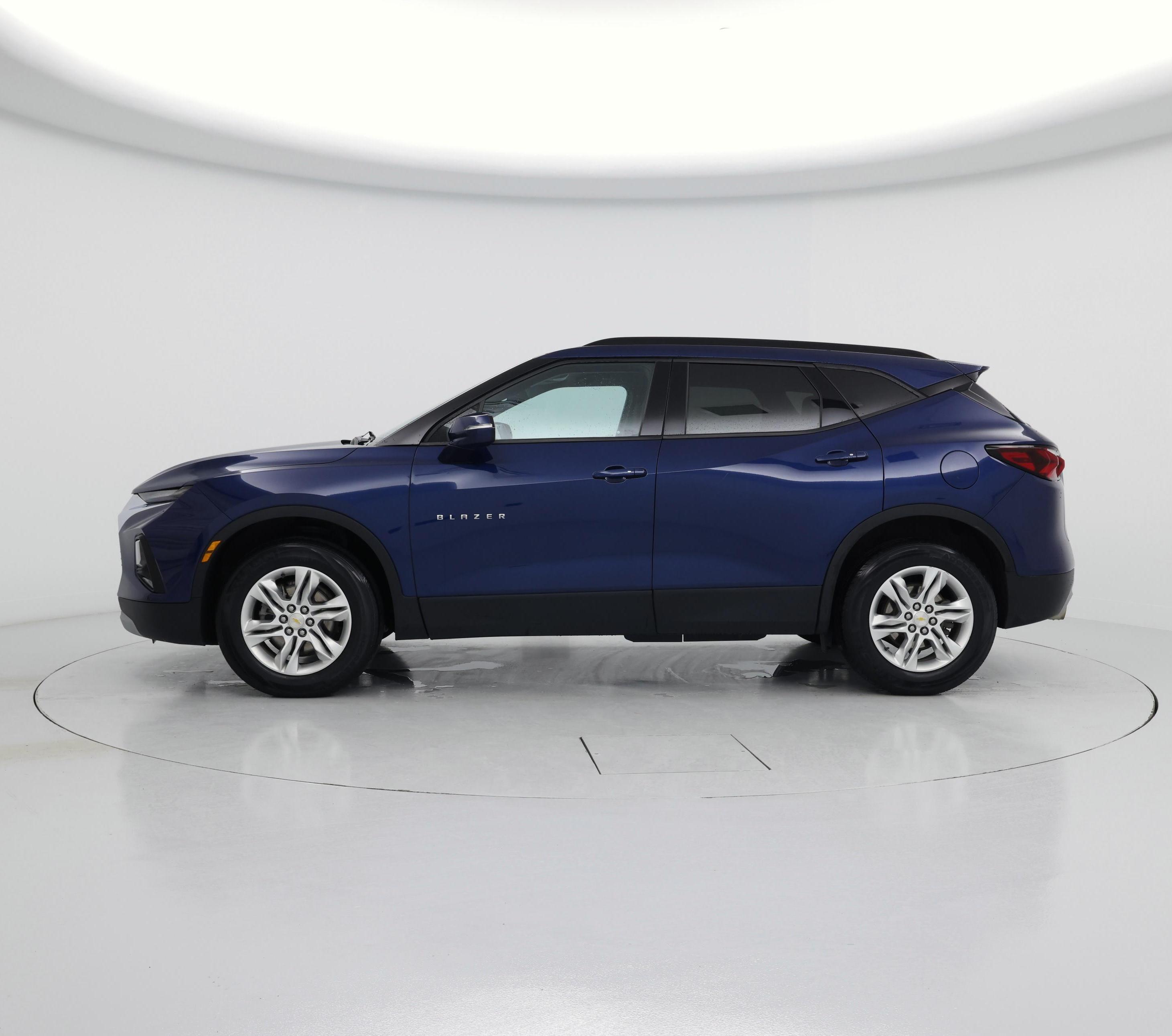 Thumbnail: 2022 Chevrolet Blazer - 3