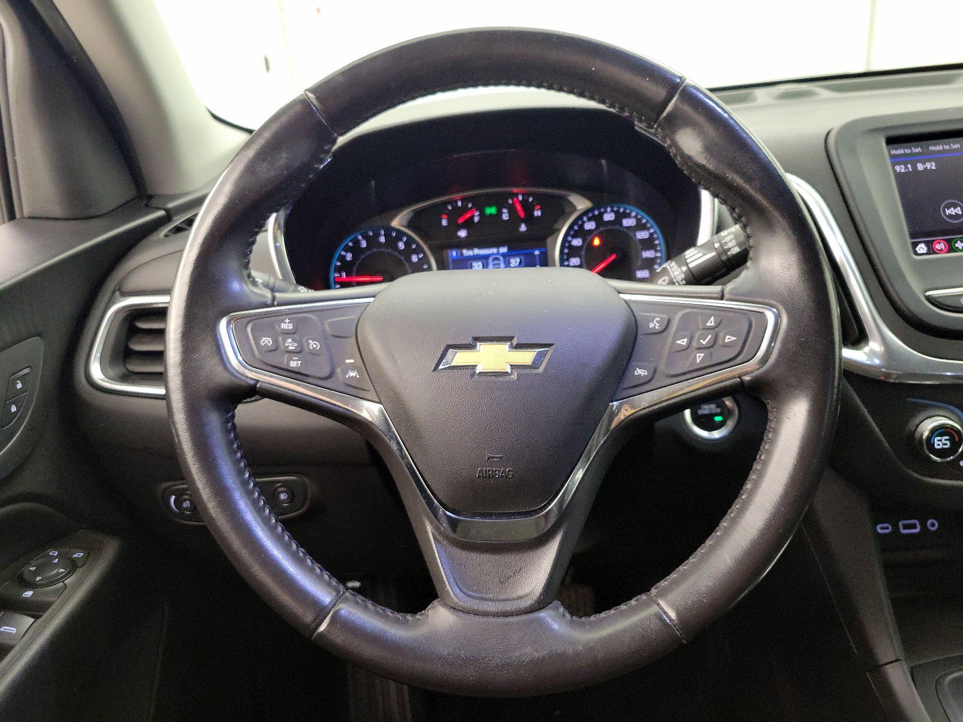 Thumbnail: 2021 Chevrolet Equinox - 10