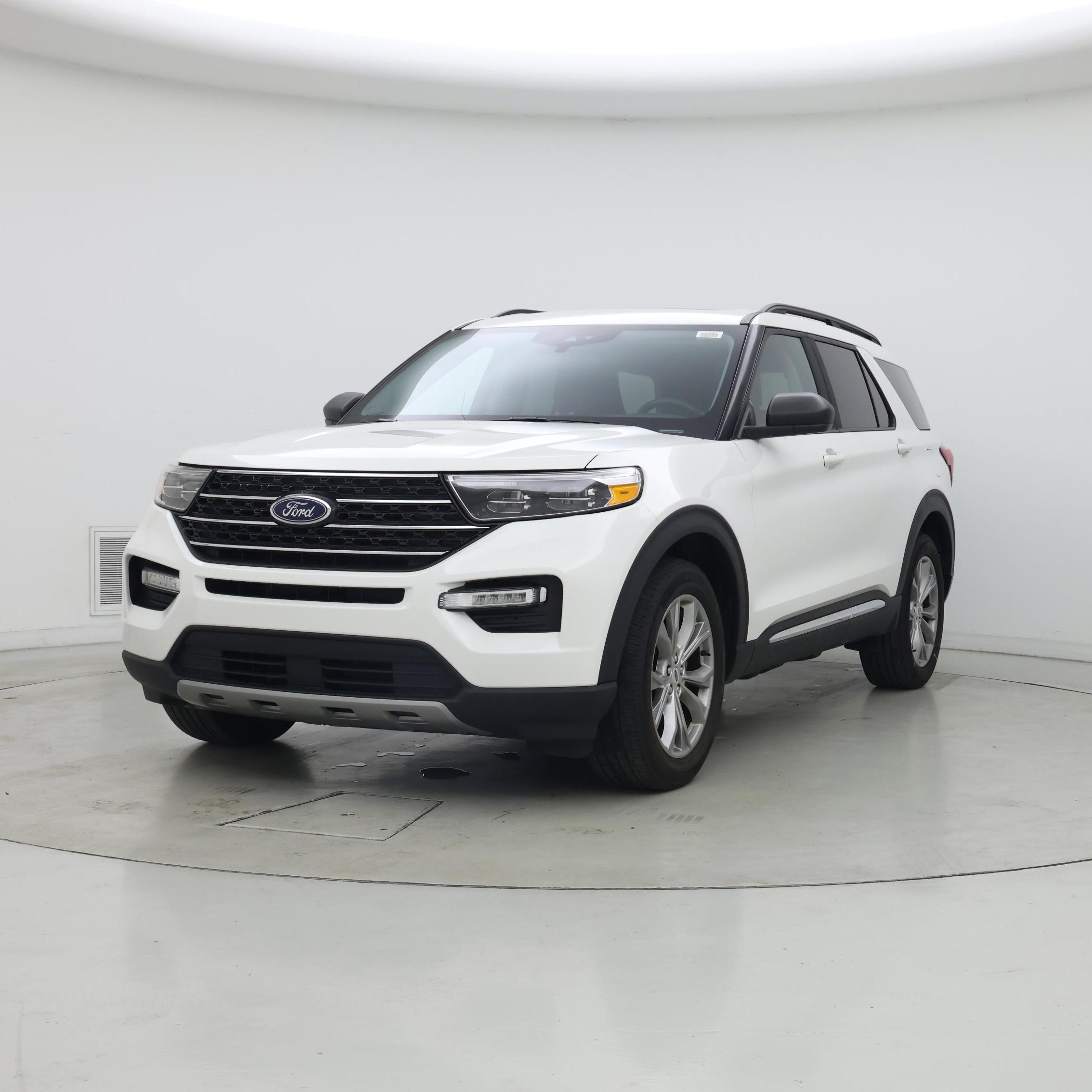 Thumbnail: 2023 Ford Explorer - 4