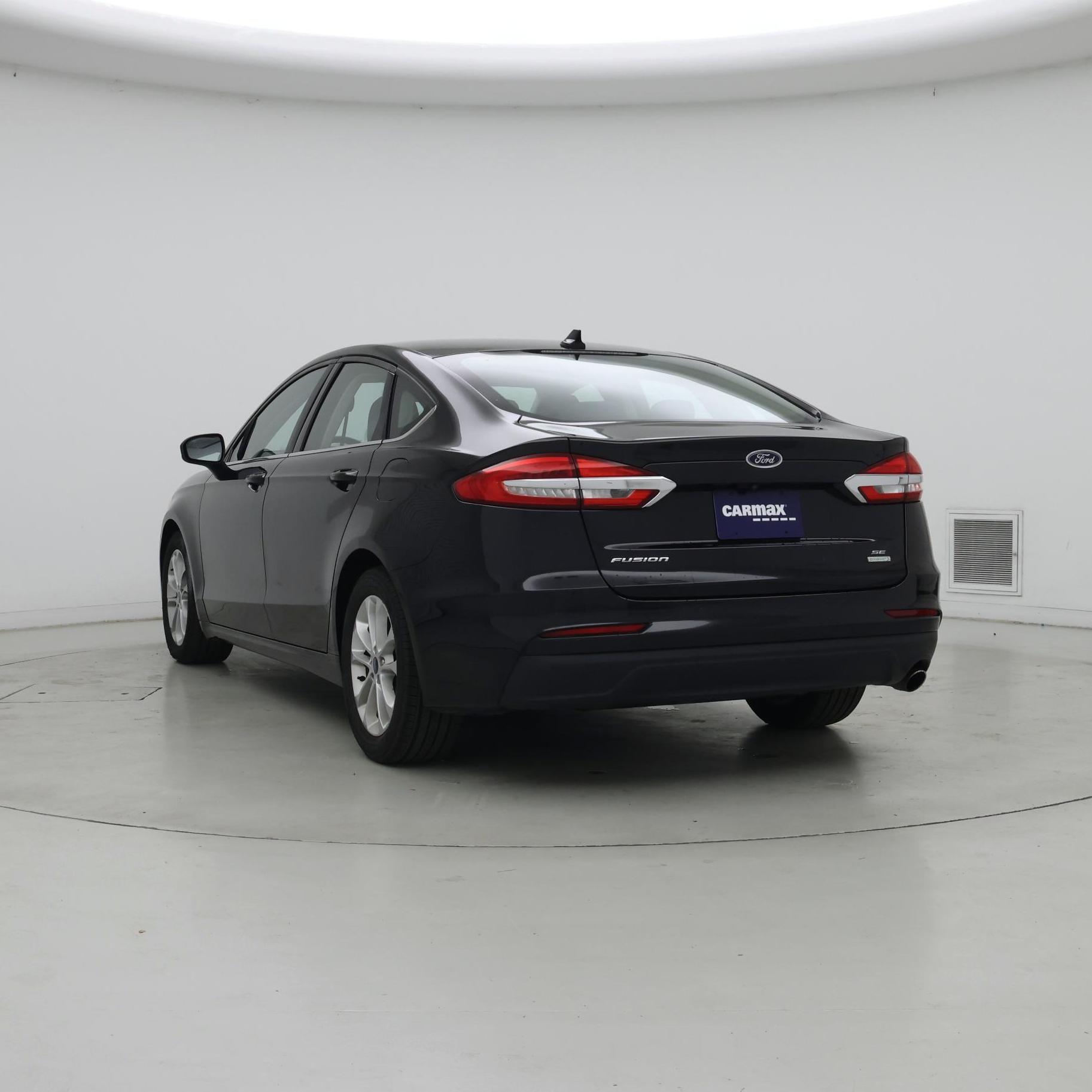 Thumbnail: 2020 Ford Fusion - 2