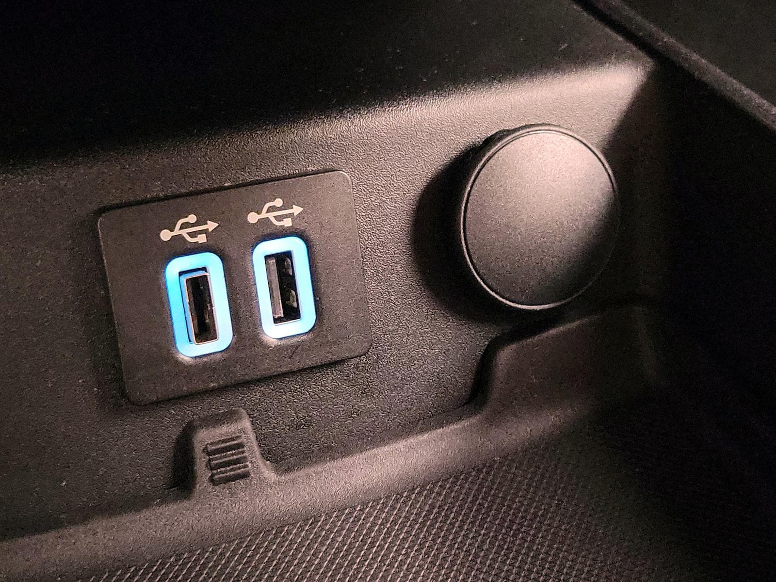 2020 Ford Fusion SE - Photo 20