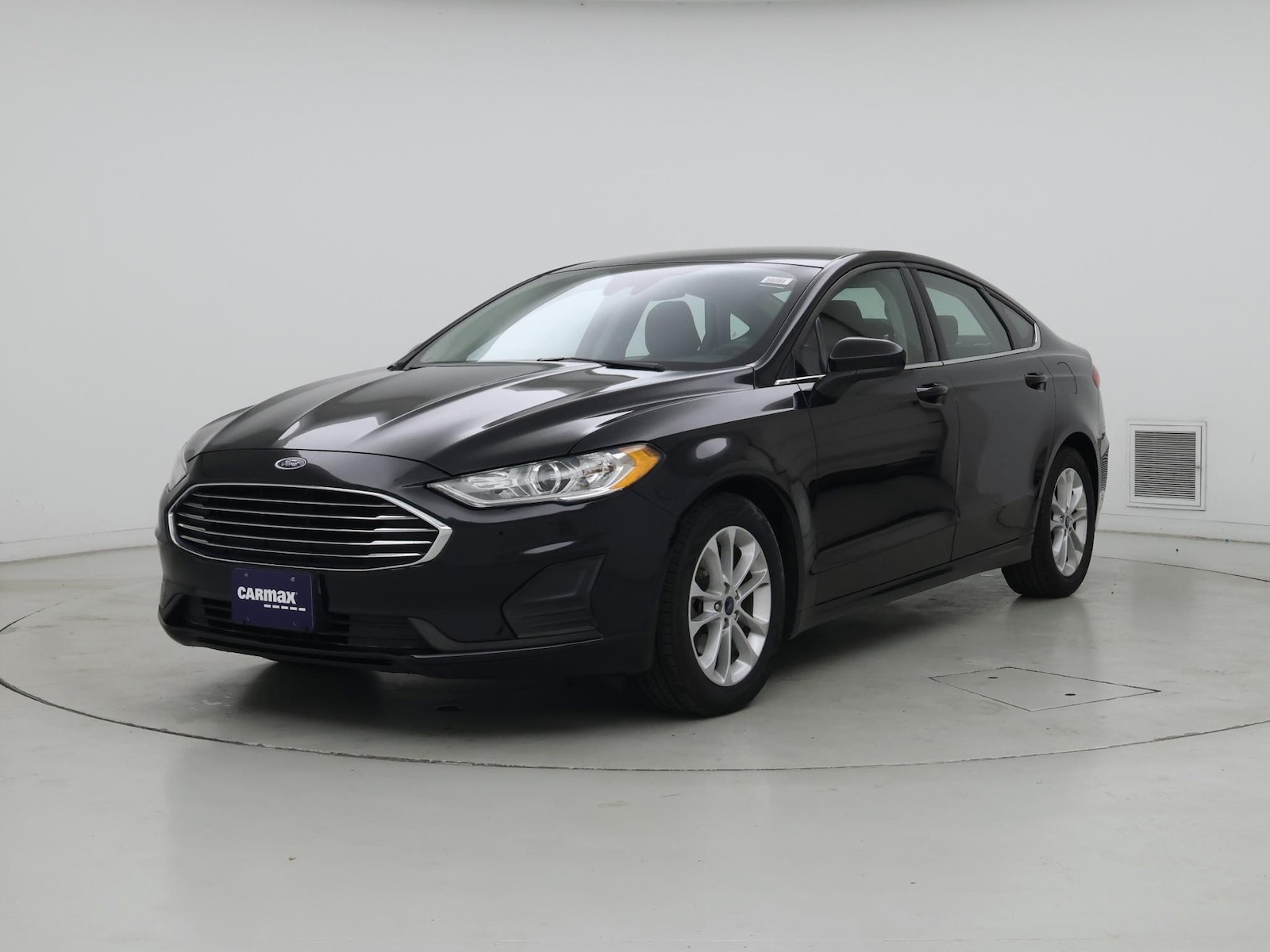 2020 Ford Fusion SE - Photo 5