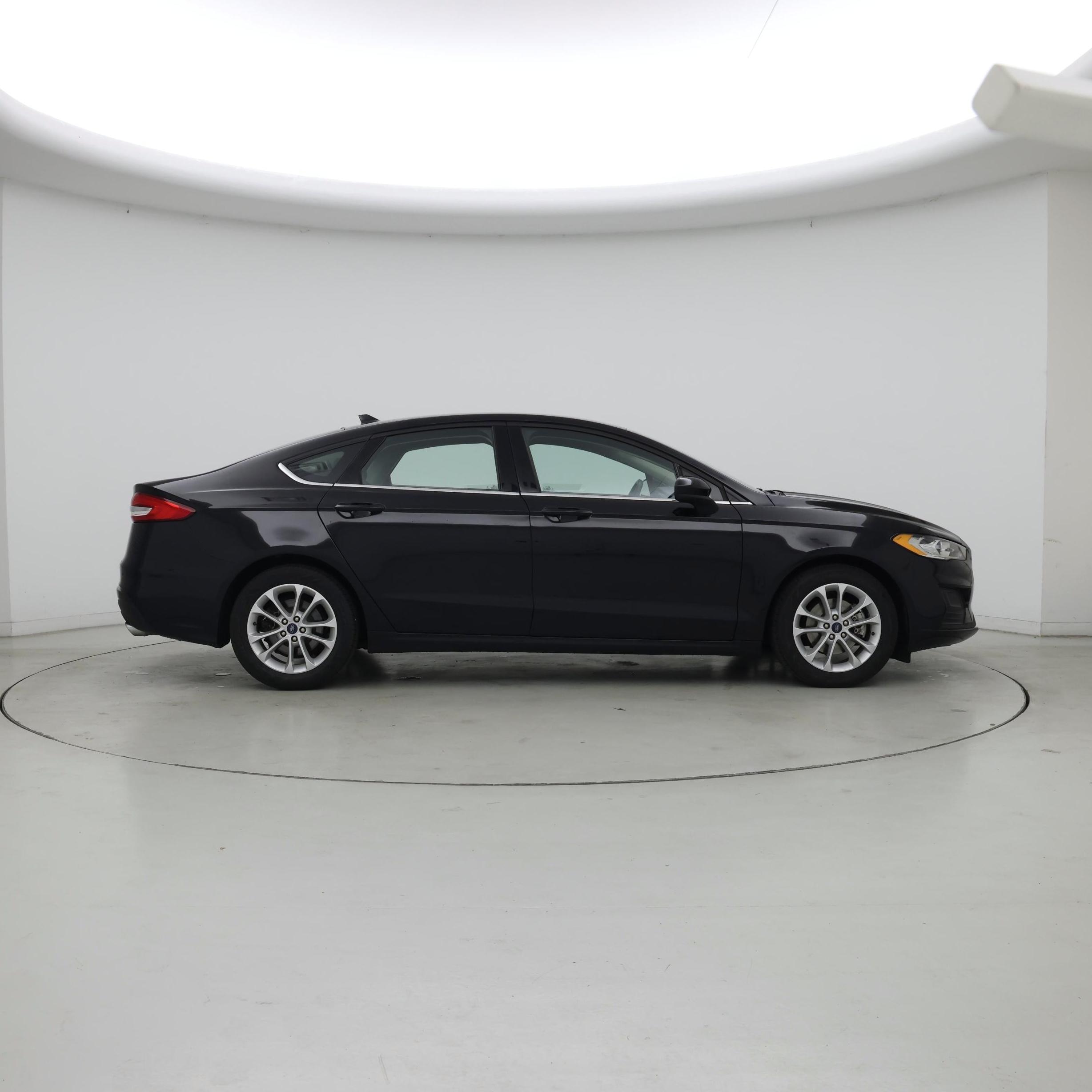 Thumbnail: 2020 Ford Fusion - 7