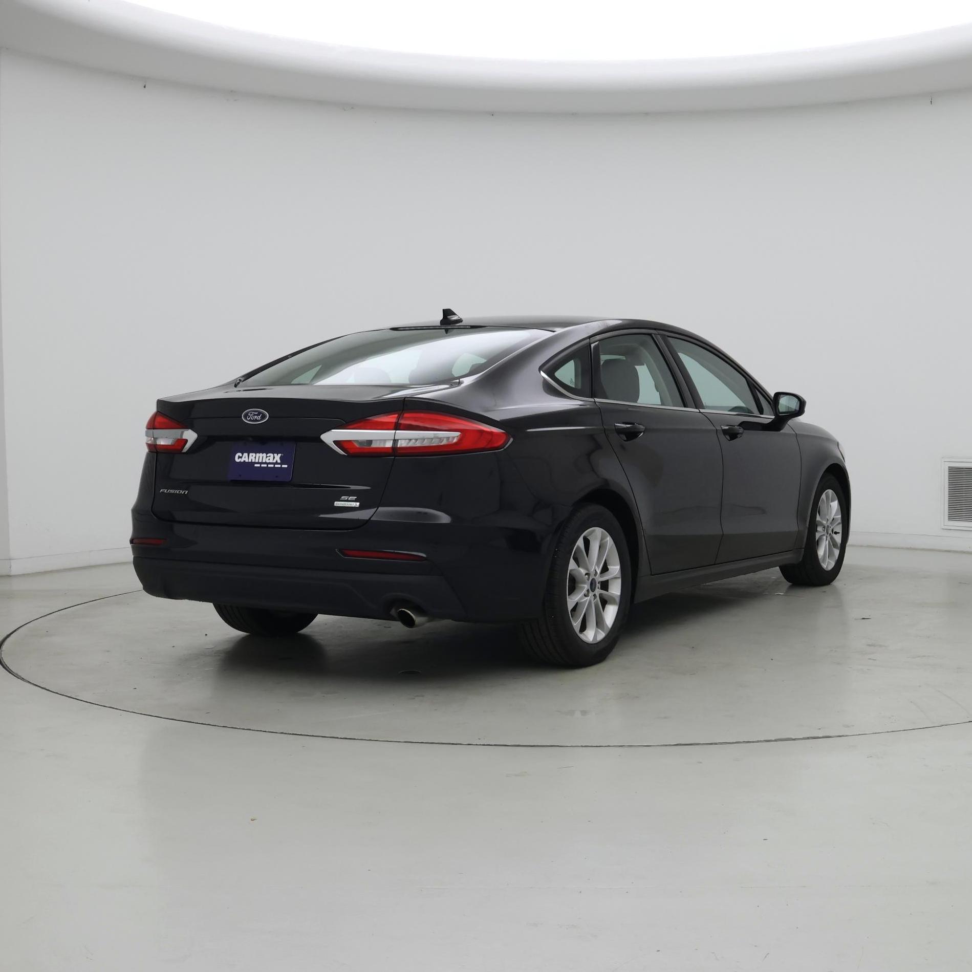 Thumbnail: 2020 Ford Fusion - 8
