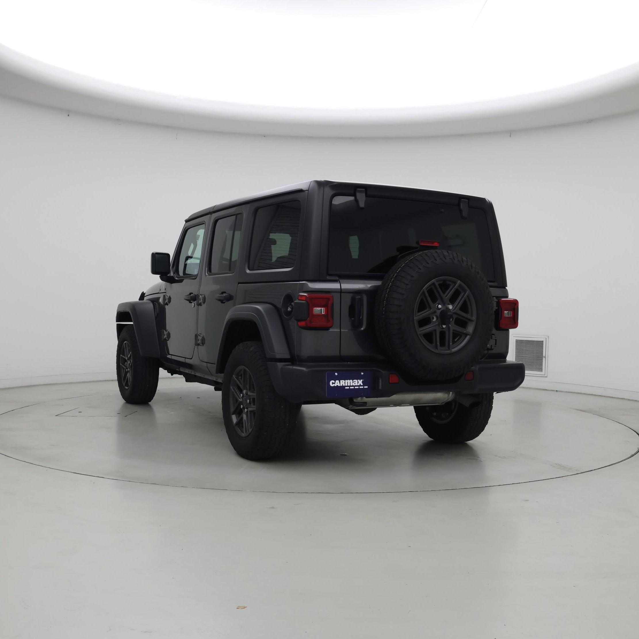 Thumbnail: 2024 Jeep Wrangler - 2
