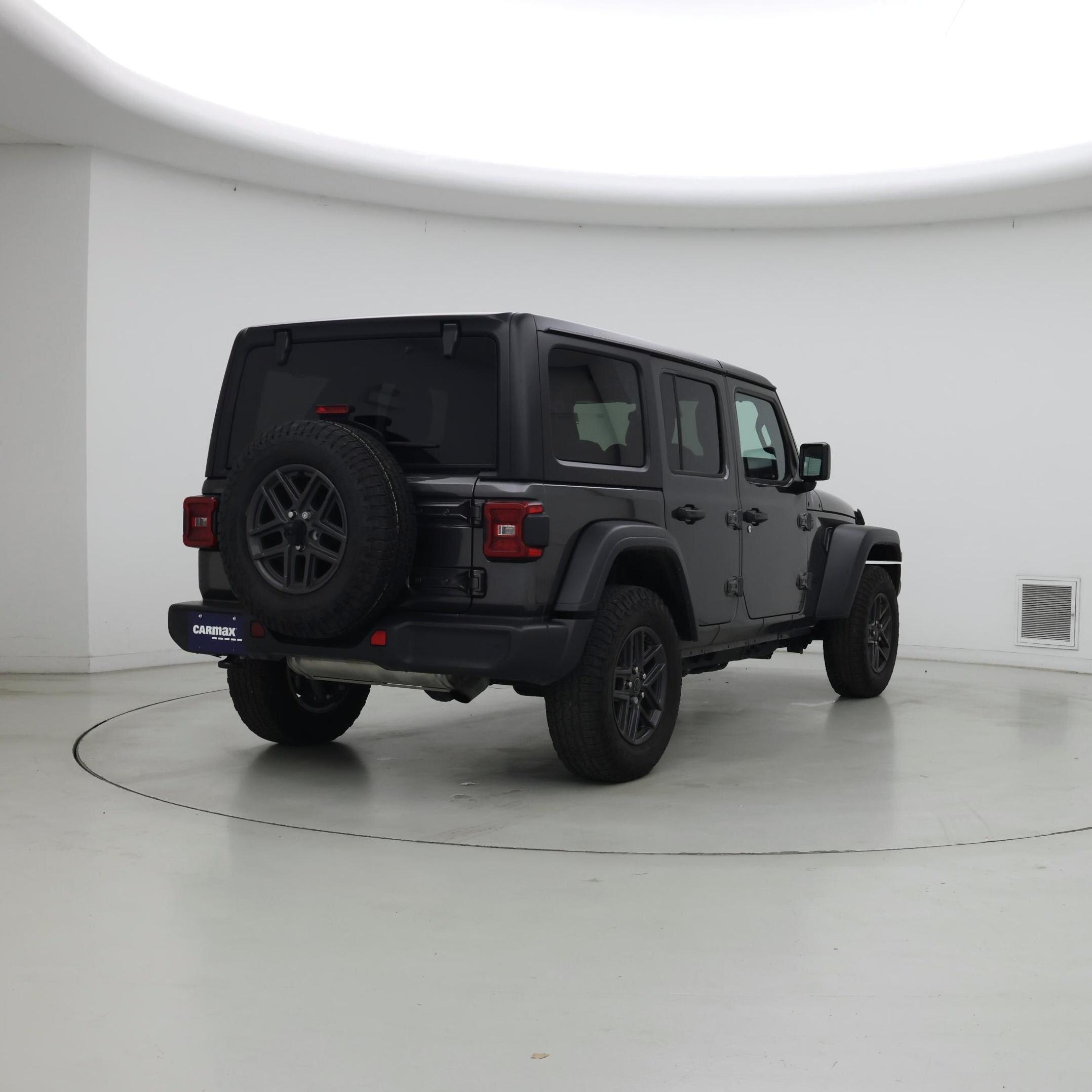 Thumbnail: 2024 Jeep Wrangler - 8