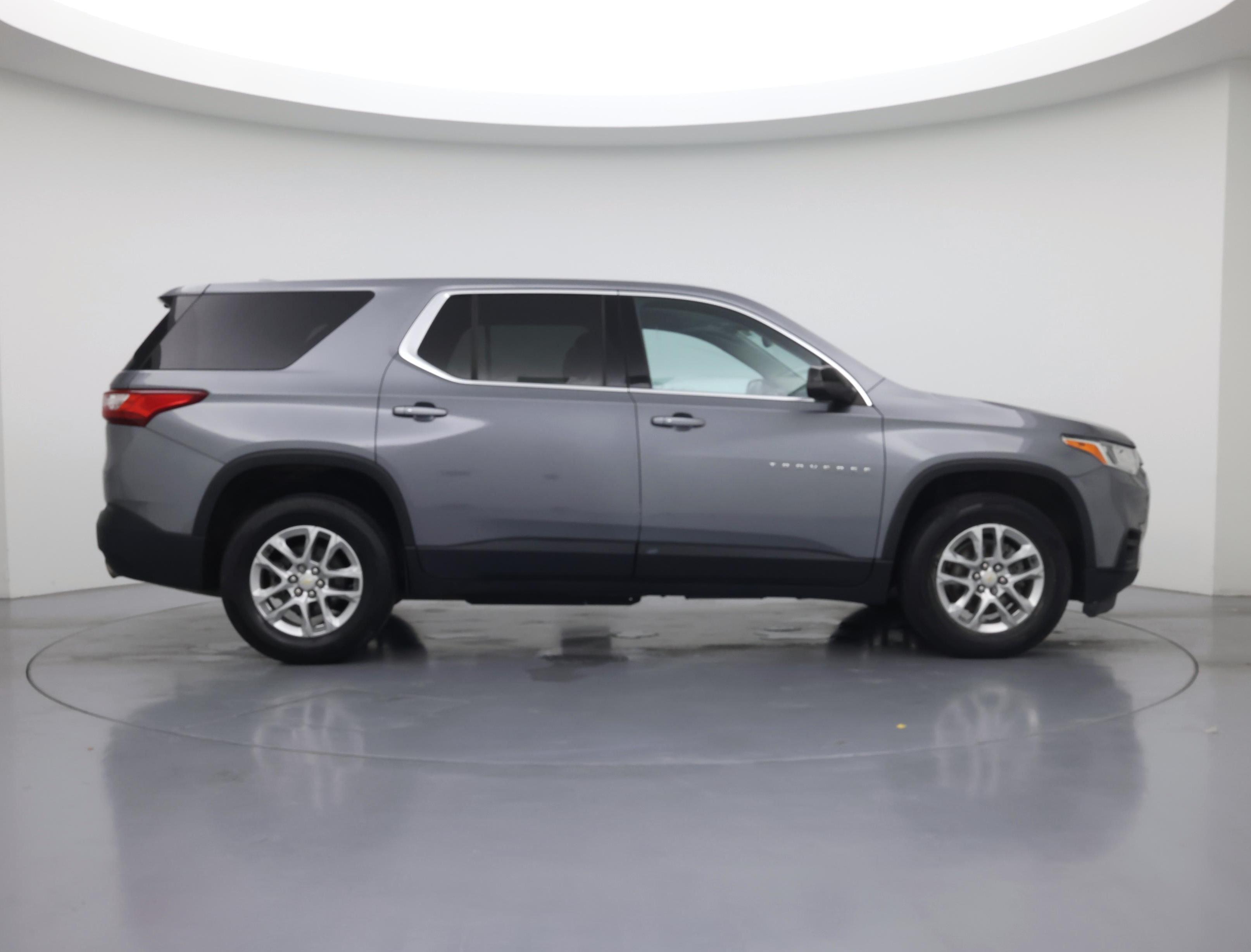 Thumbnail: 2021 Chevrolet Traverse - 7