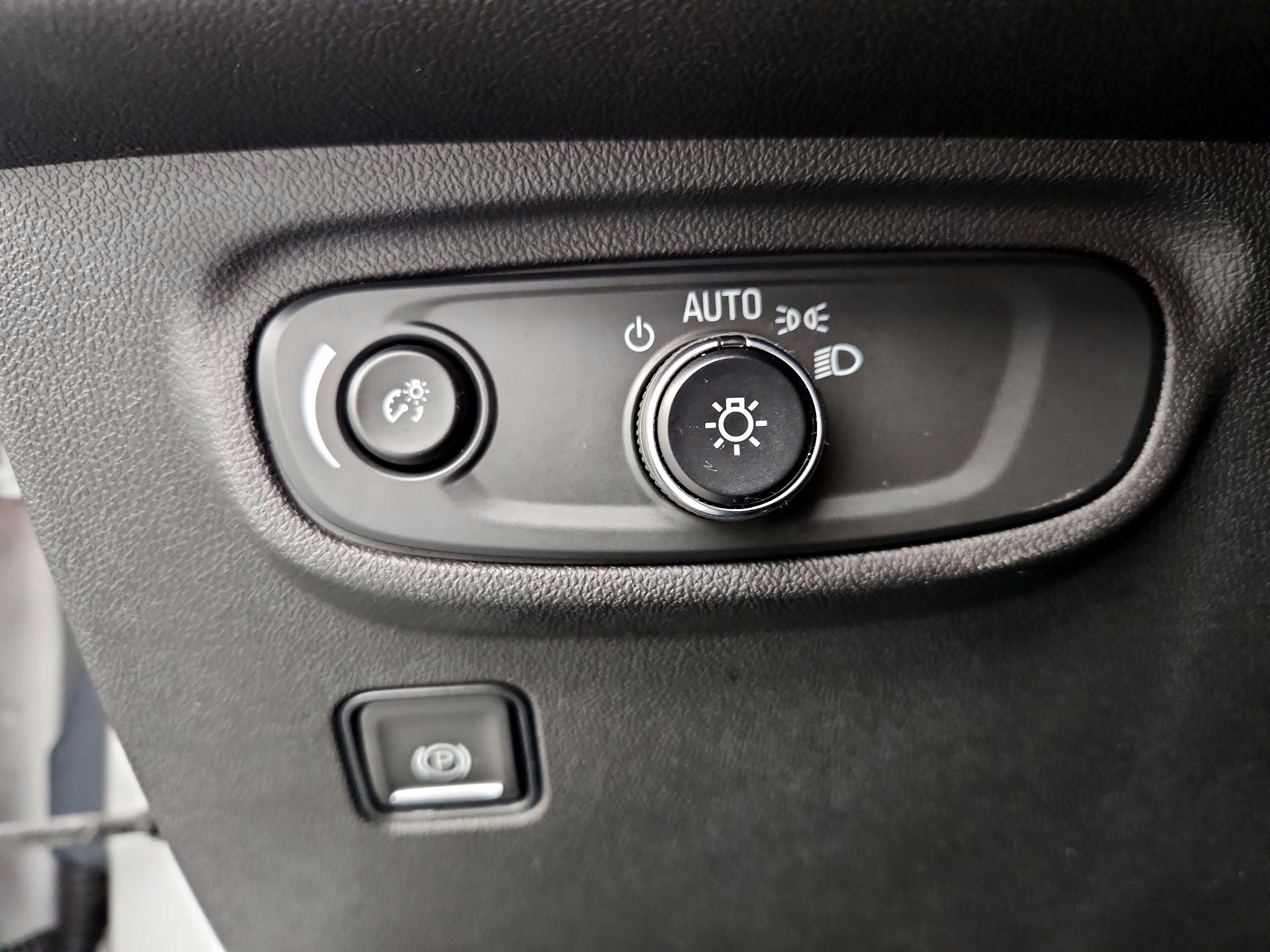 Thumbnail: 2021 GMC Terrain - 13