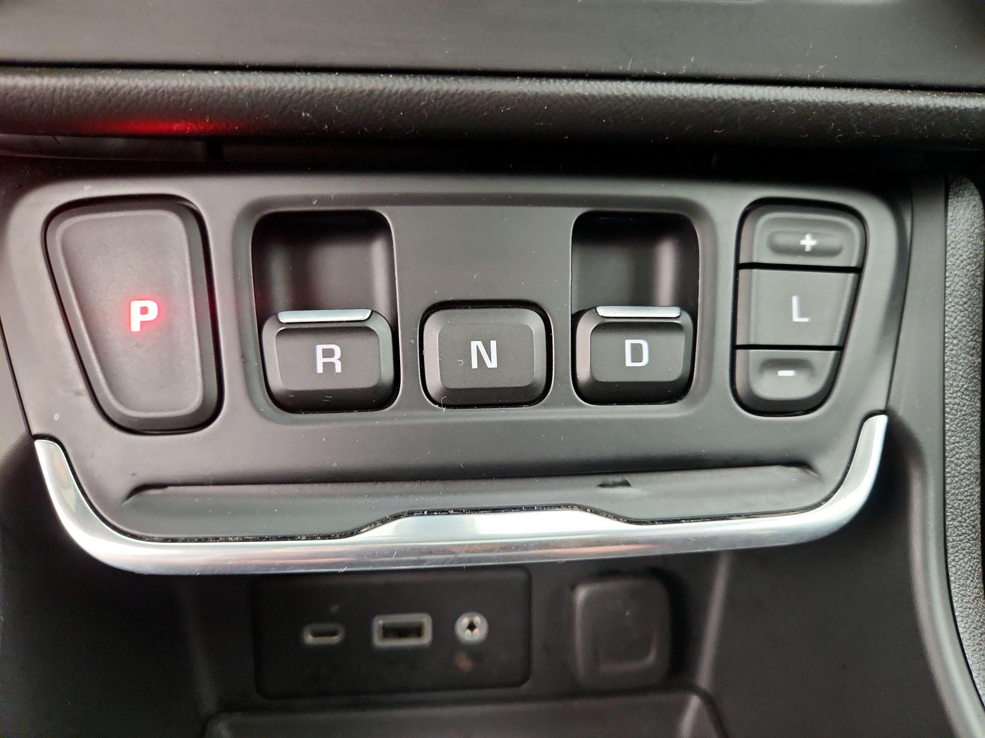 Thumbnail: 2021 GMC Terrain - 17