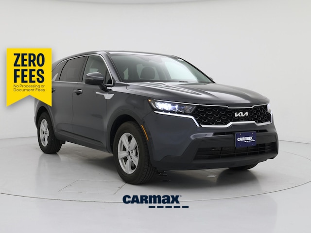 Gray 2023 Kia Sorento LX FWD SUV / Crossover Front-Wheel Drive Automatic