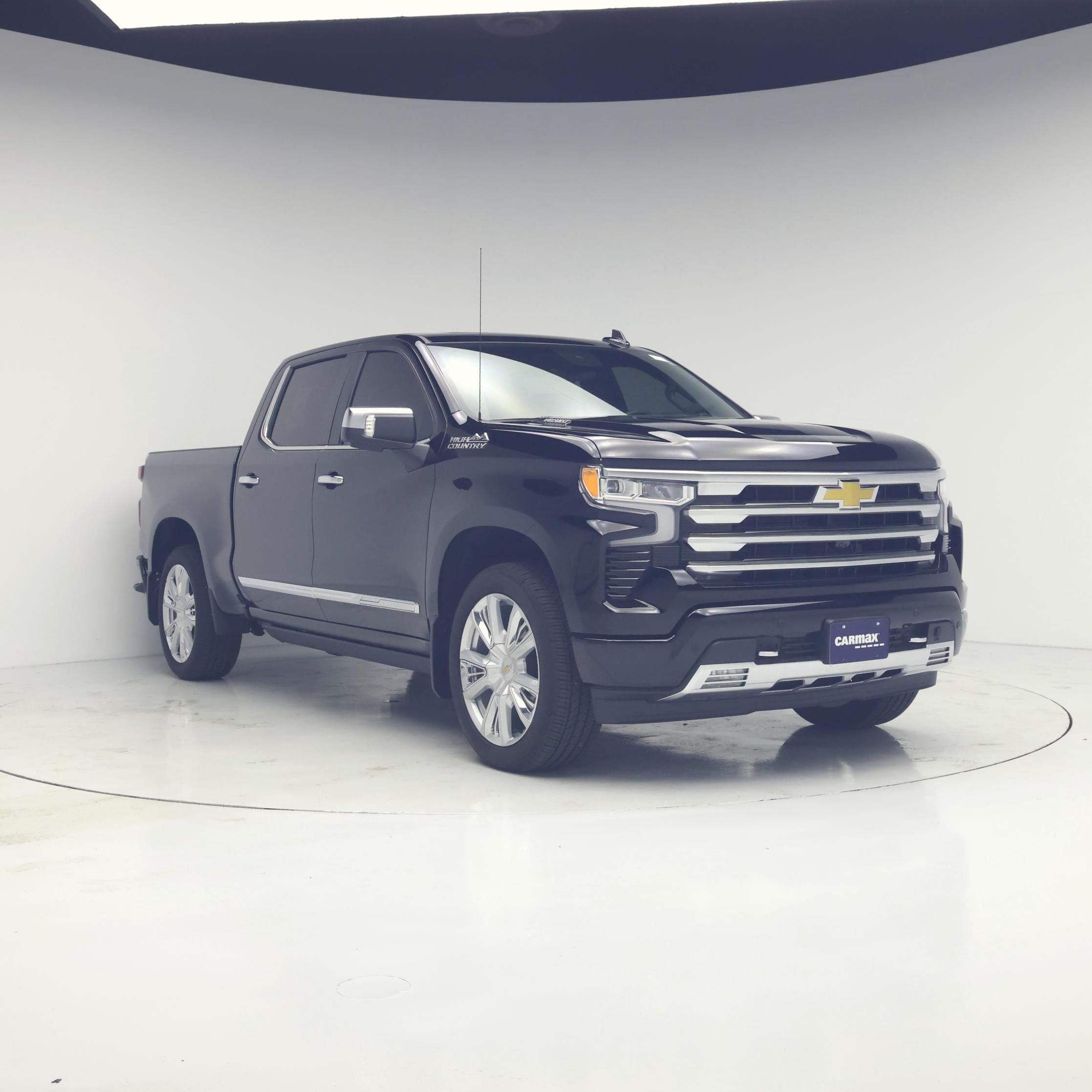 Black 2025 Chevrolet Silverado 1500 High Country Crew Cab 4WD Pickup Truck Four-Wheel Drive Automatic