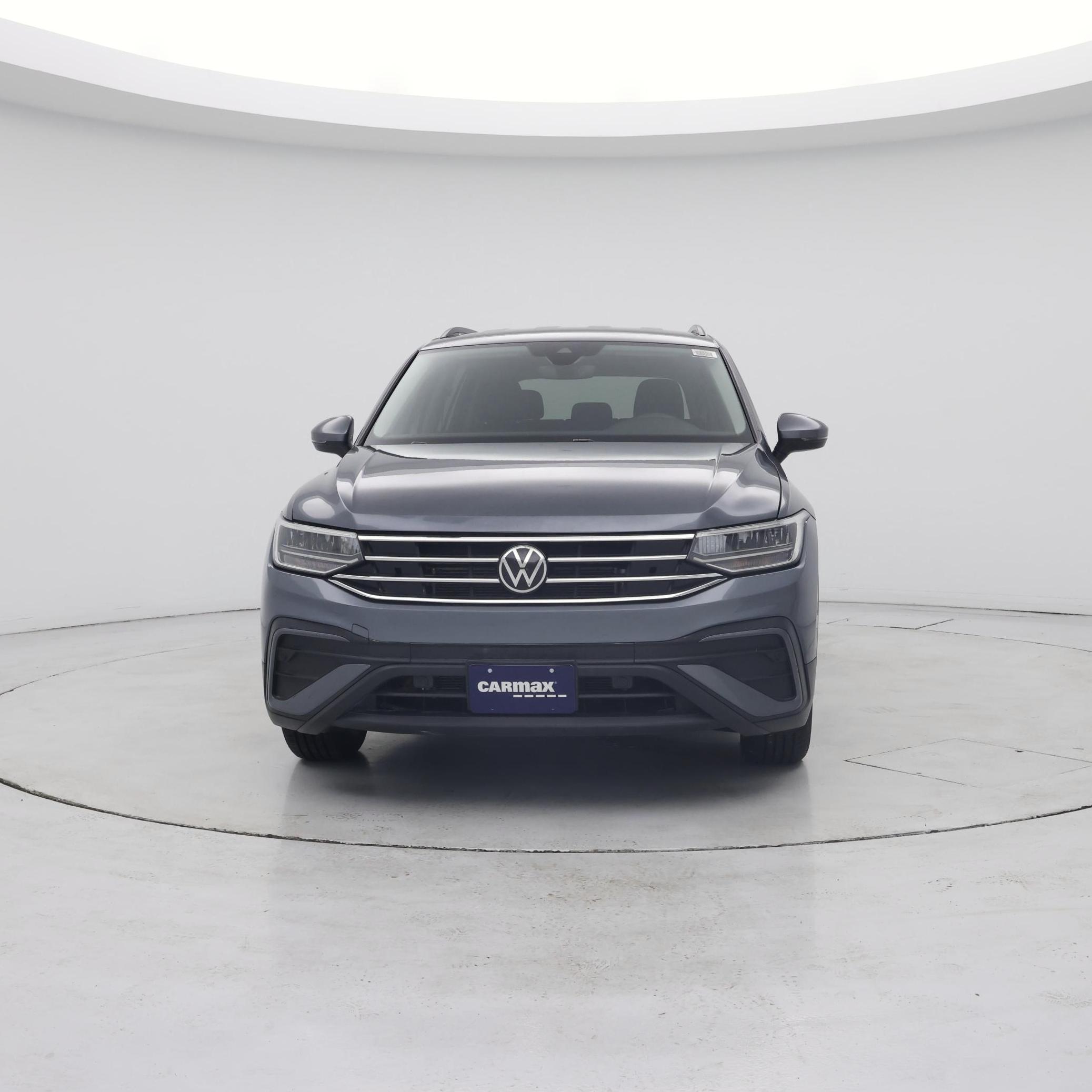 Thumbnail: 2022 Volkswagen Tiguan - 5
