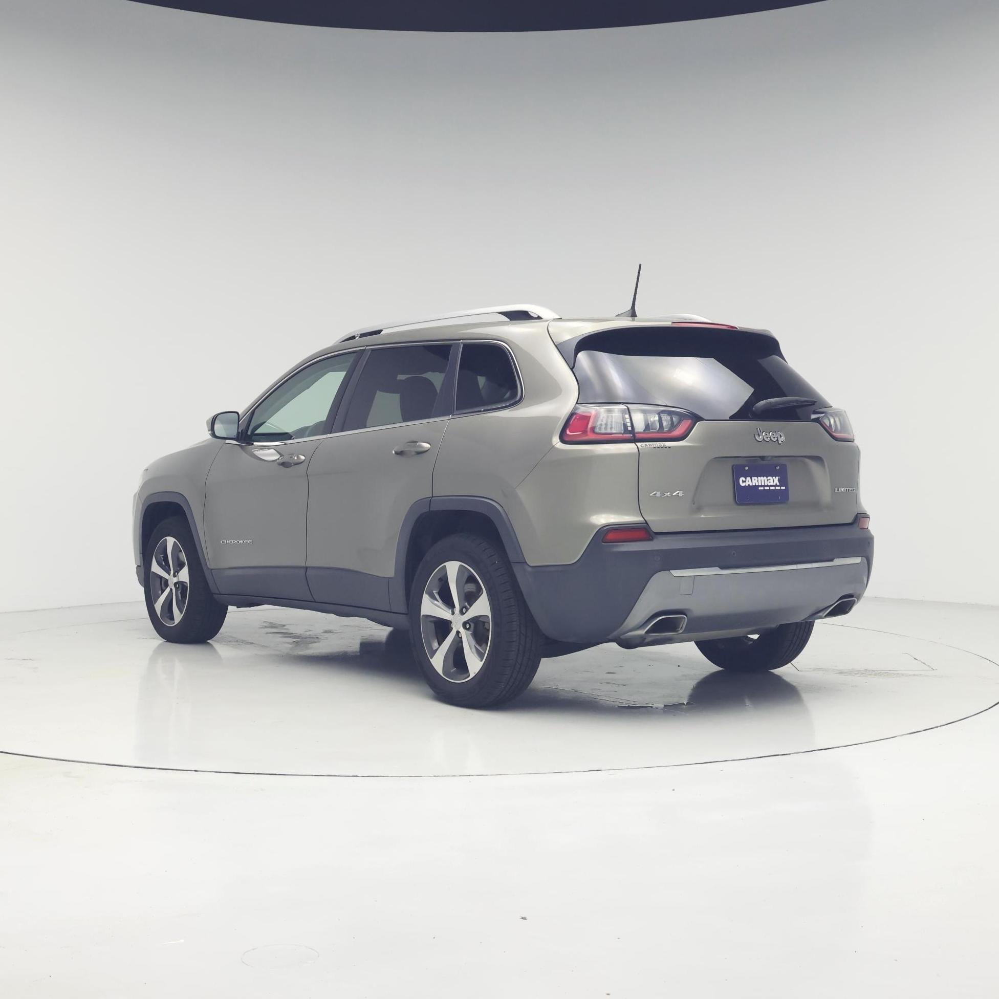 Thumbnail: 2019 Jeep Cherokee - 2