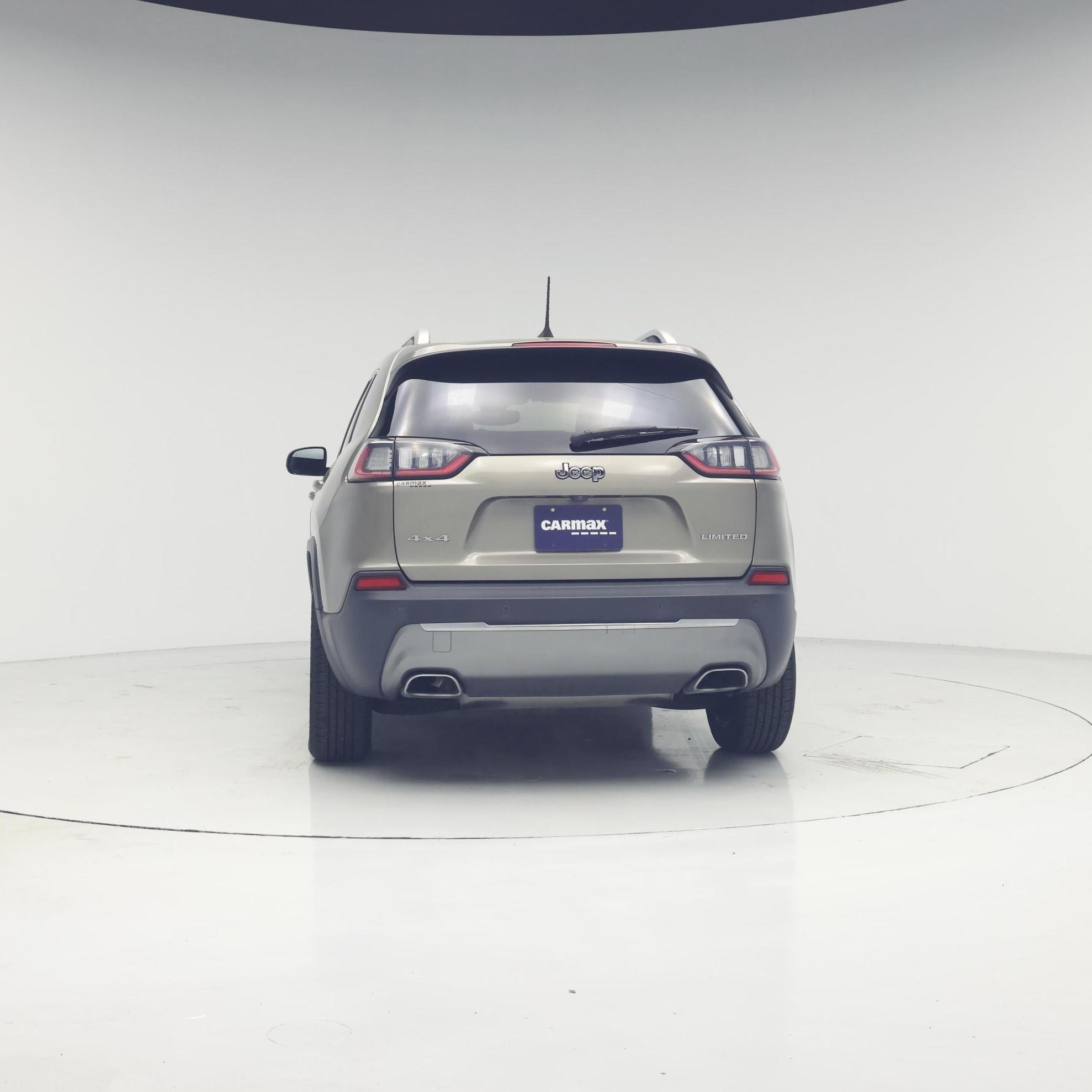 Thumbnail: 2019 Jeep Cherokee - 6