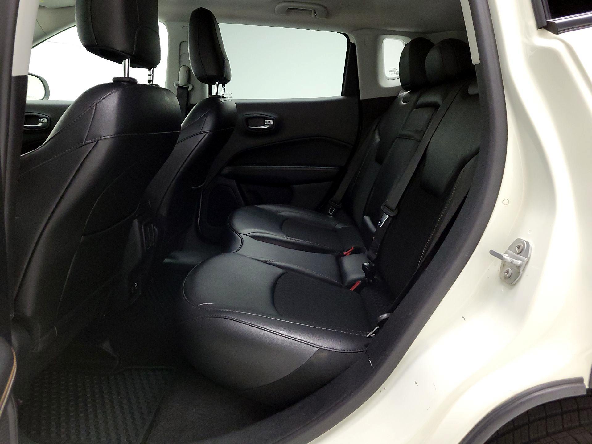 Thumbnail: 2019 Jeep Compass - 18