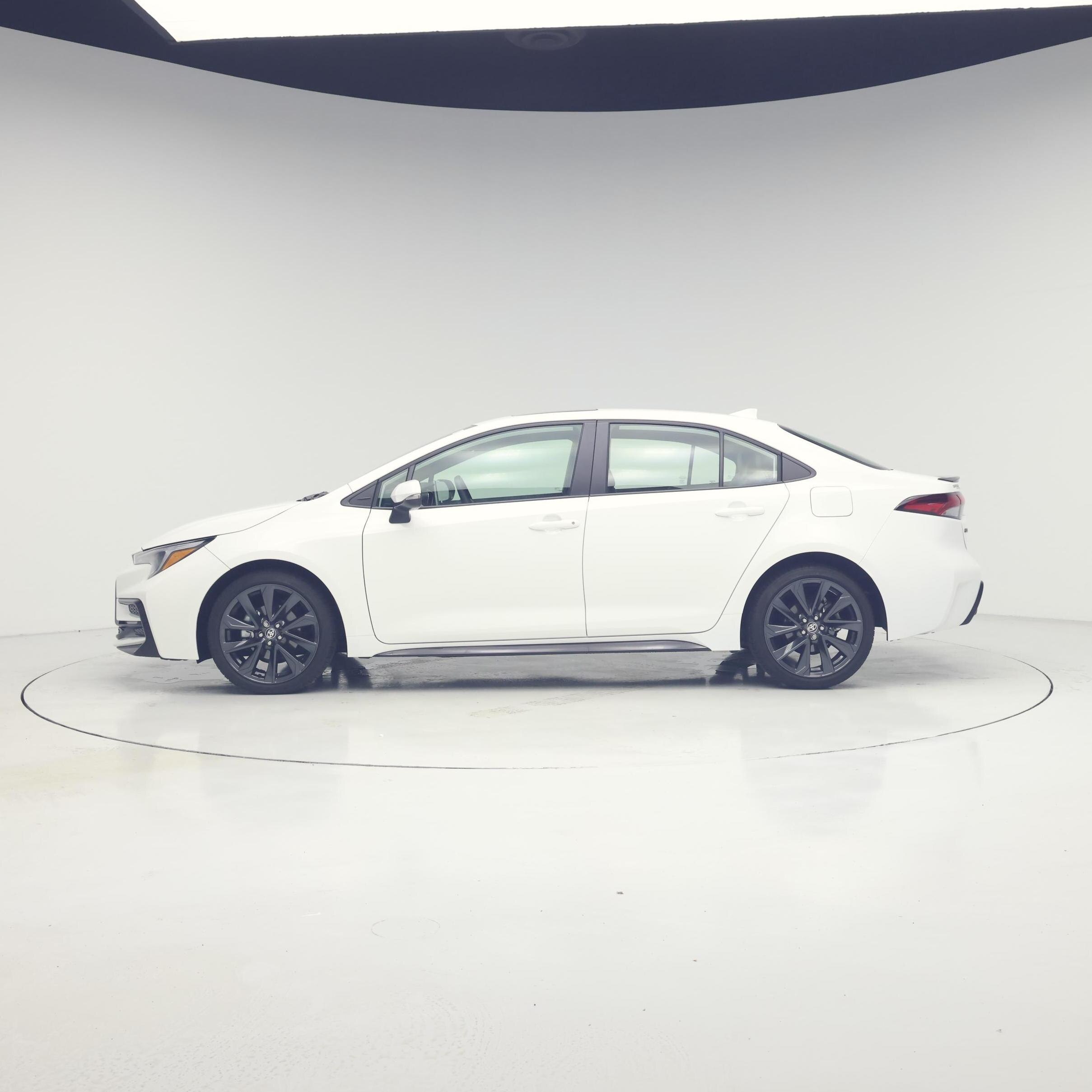 Thumbnail: 2024 Toyota Corolla - 3