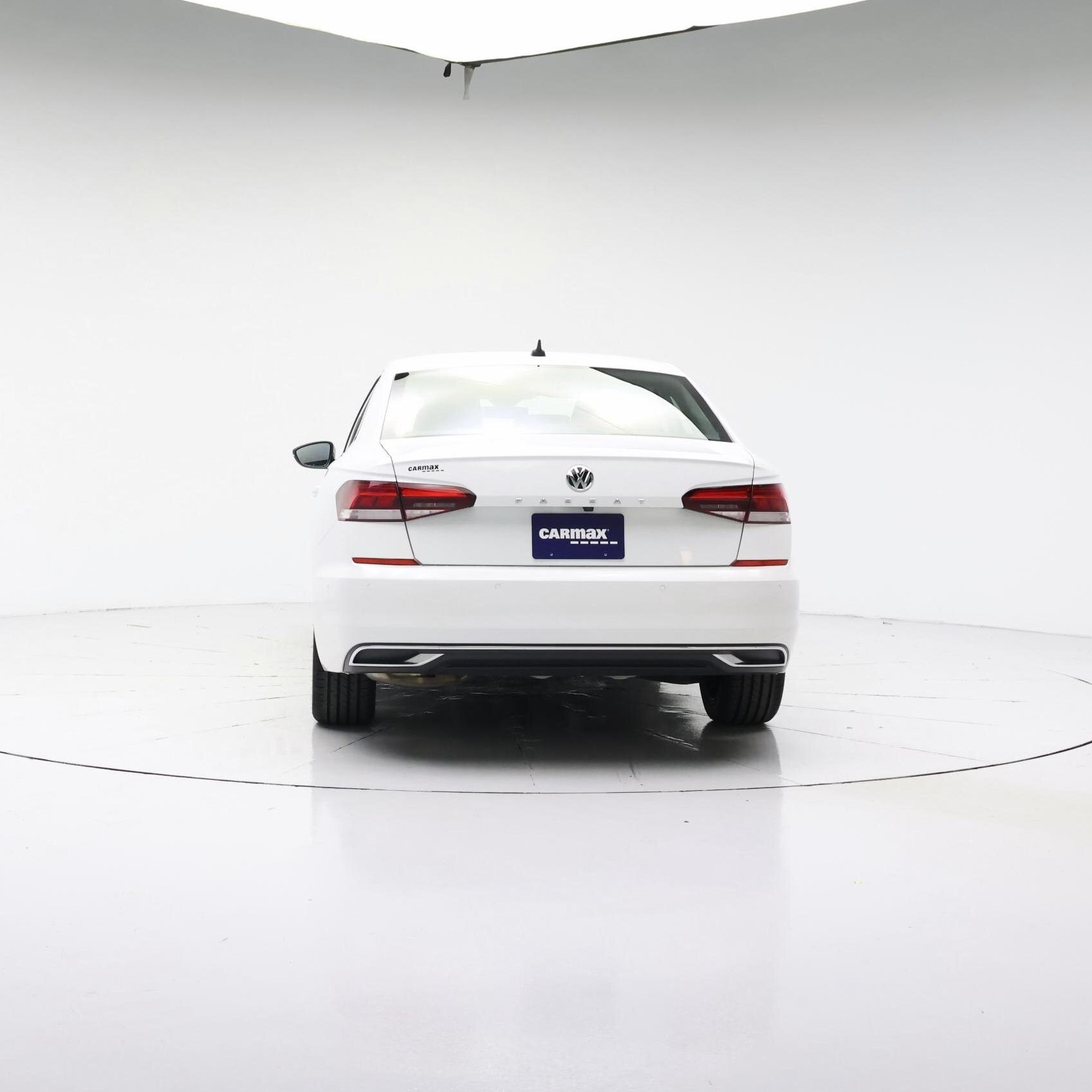 Thumbnail: 2022 Volkswagen Passat - 6