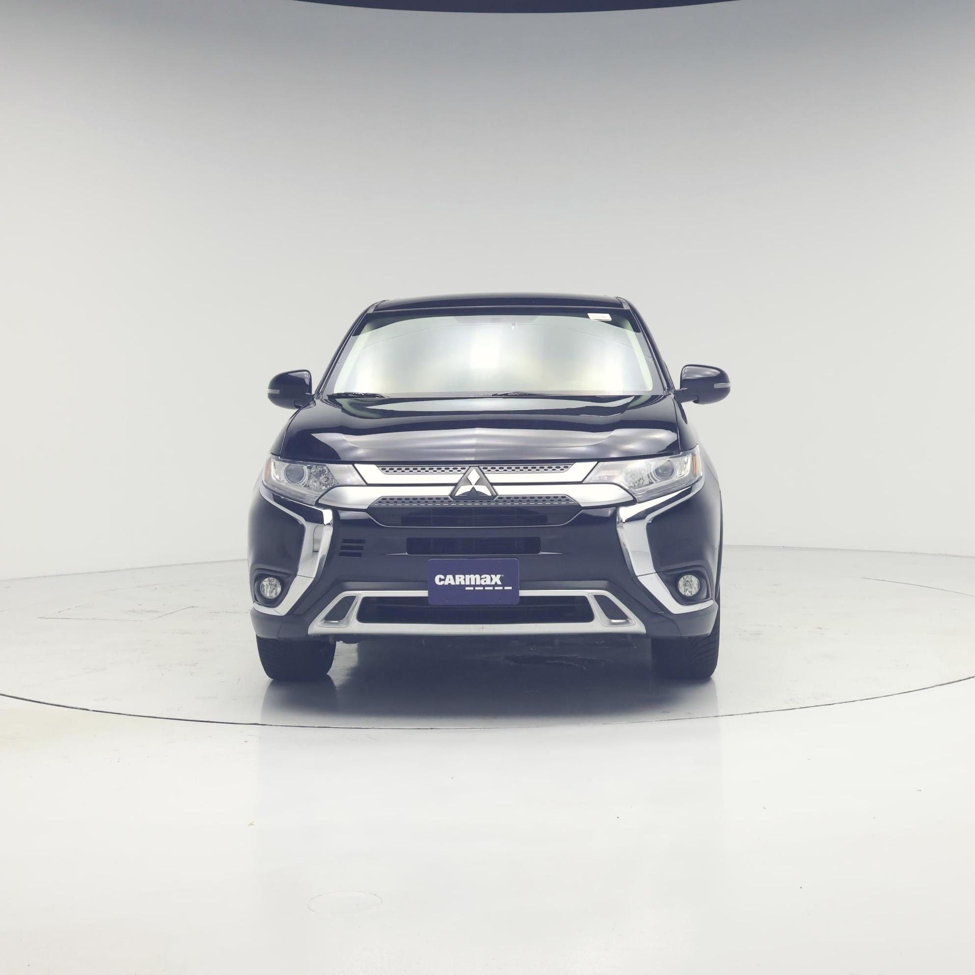 Thumbnail: 2019 Mitsubishi Outlander - 5