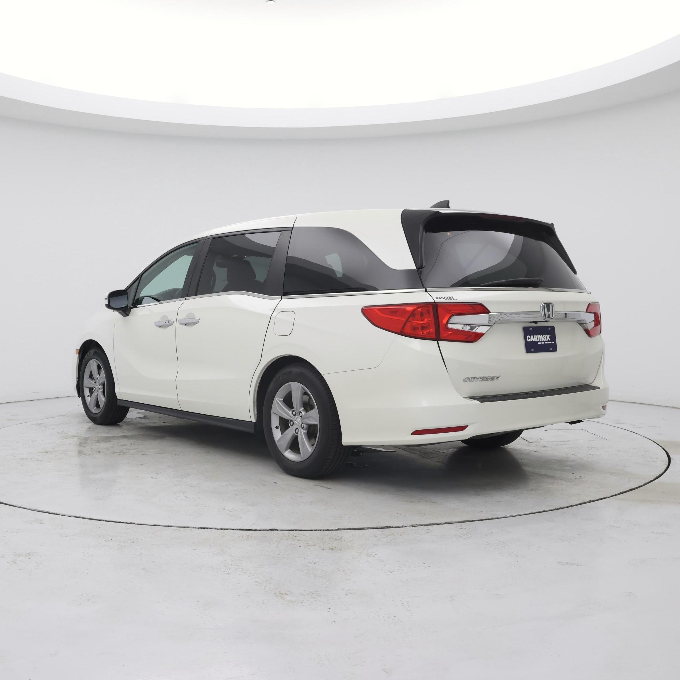 Thumbnail: 2018 Honda Odyssey - 2