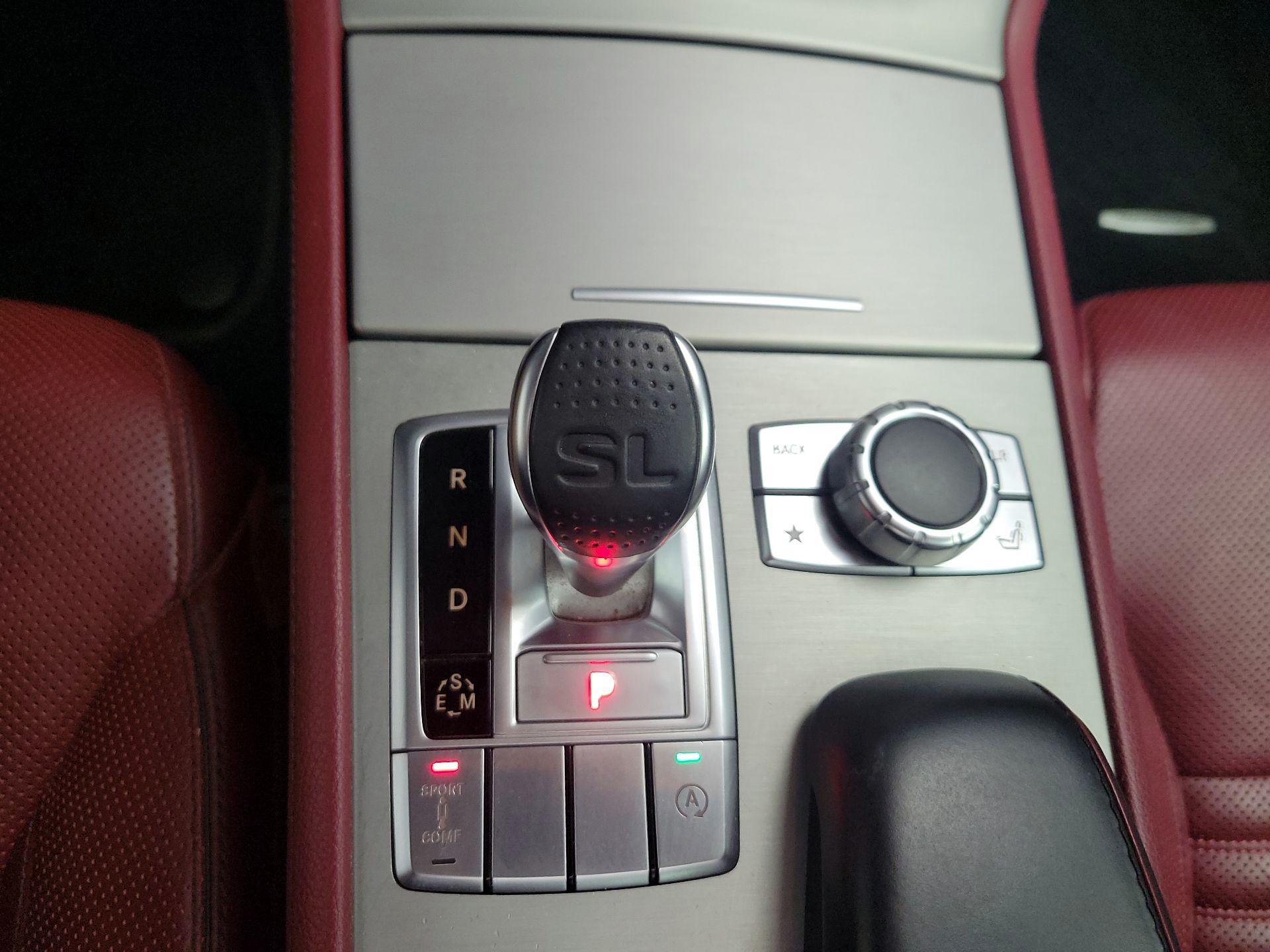 Thumbnail: 2015 Mercedes-Benz SL-Class - 18