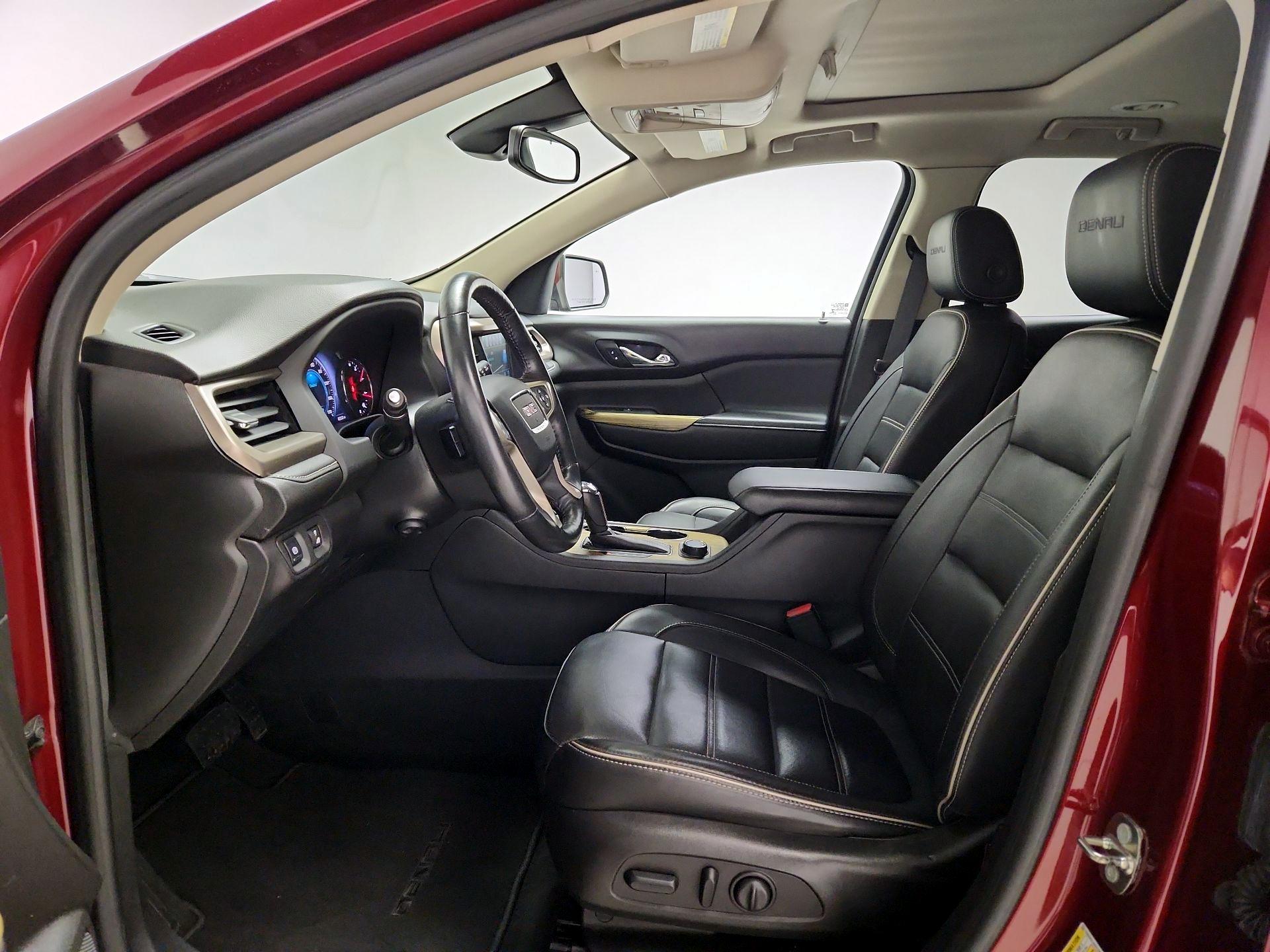 Thumbnail: 2017 GMC Acadia - 11