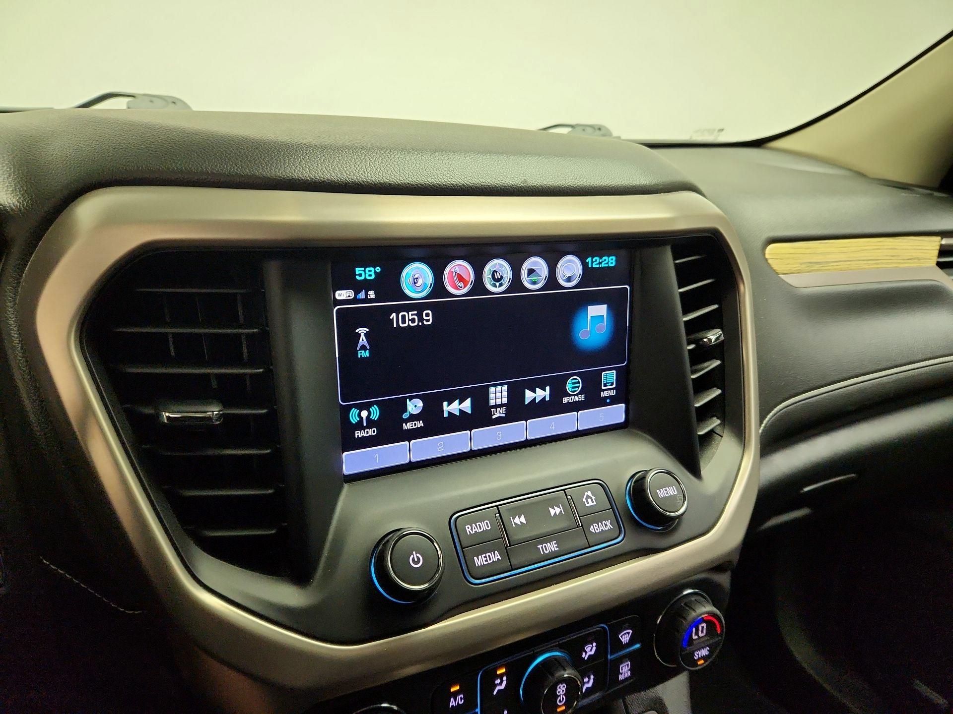 Thumbnail: 2017 GMC Acadia - 16